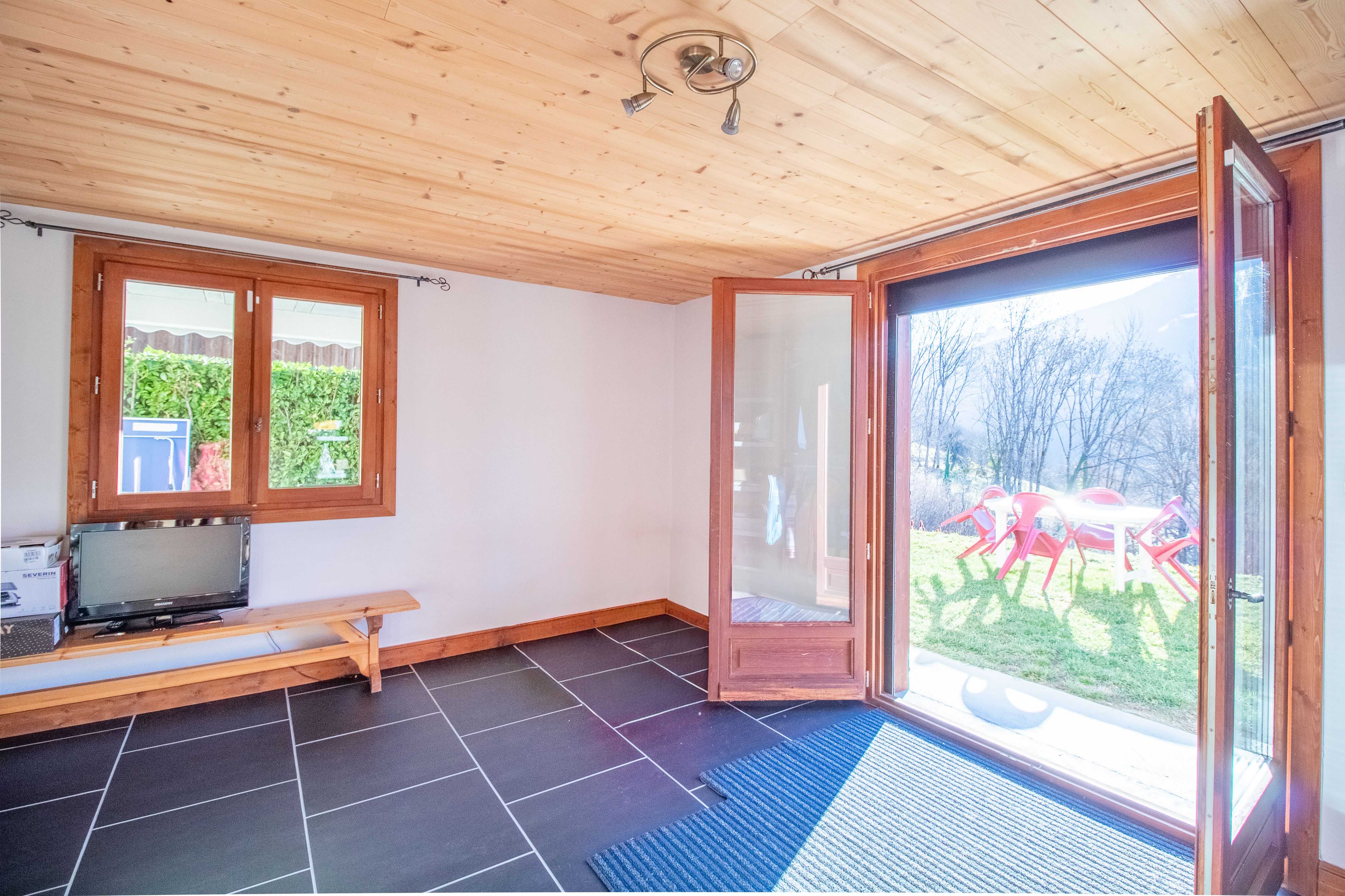 Propriété en France à vendre à Montagny, Savoie - €999 000 - photo 