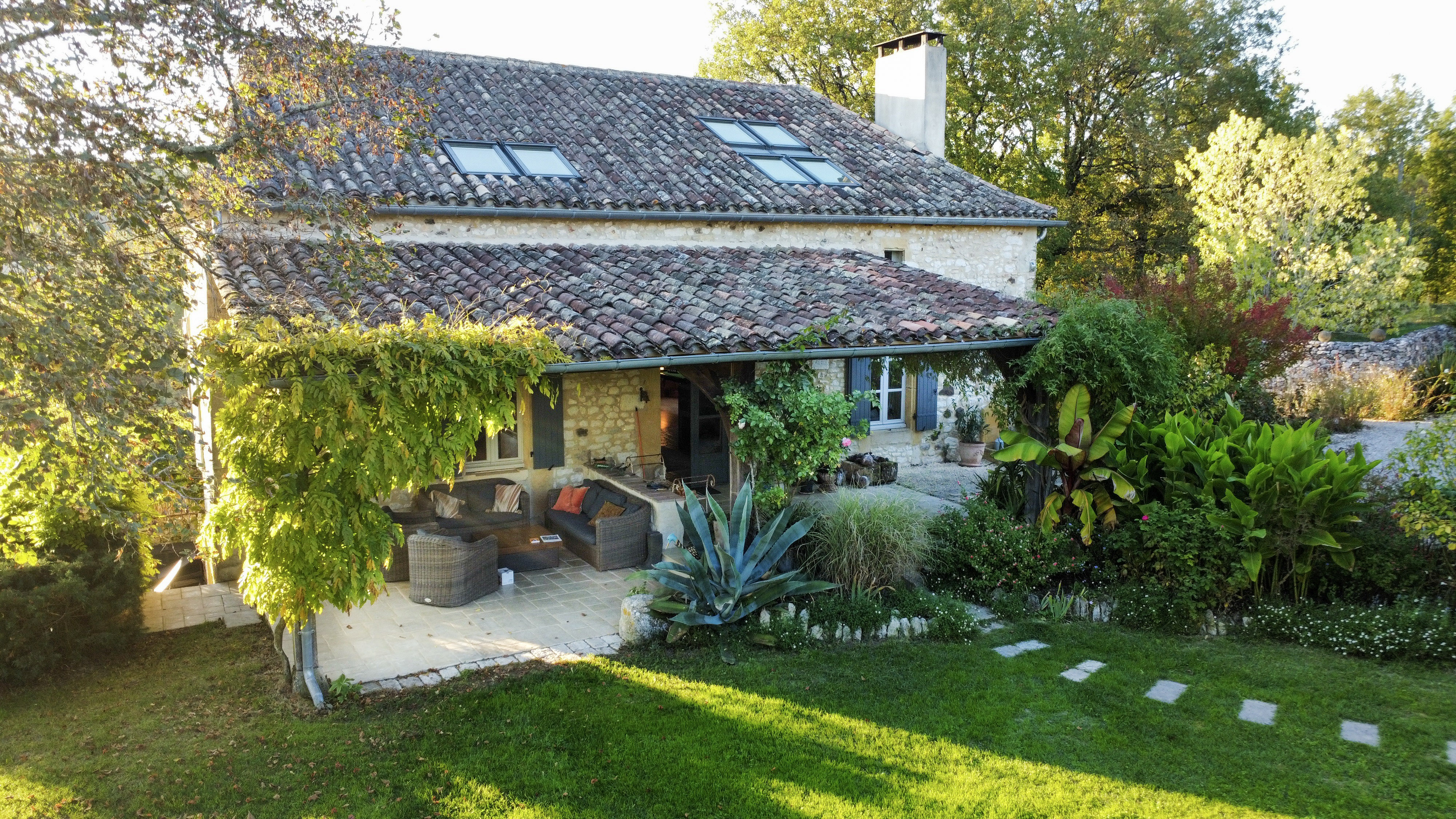 Propriété en France à vendre à Parranquet, Lot-et-Garonne - €845 000 - photo 