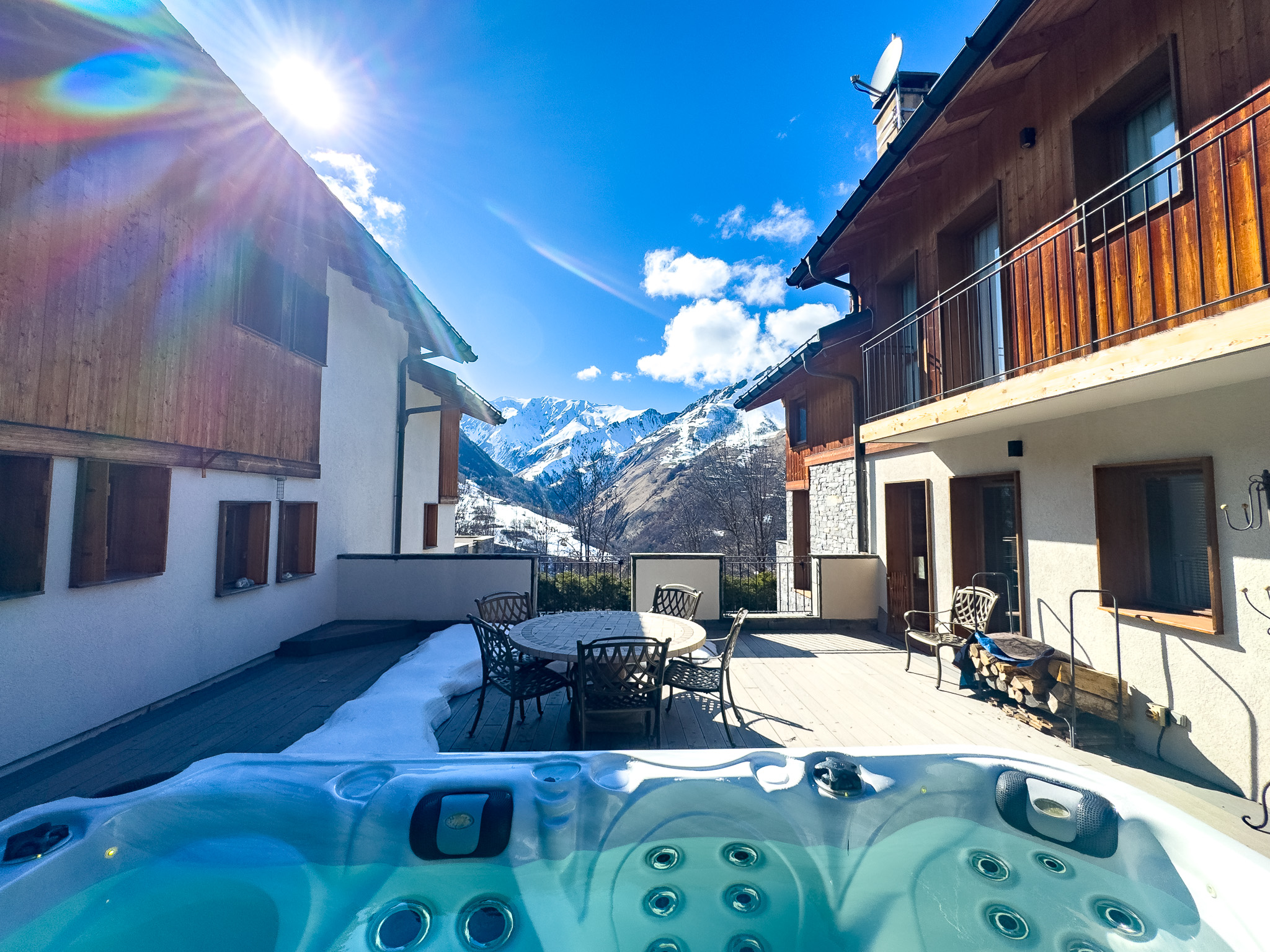 French property for sale in Saint-Martin-de-Belleville, Savoie - €1,450,000 - photo 