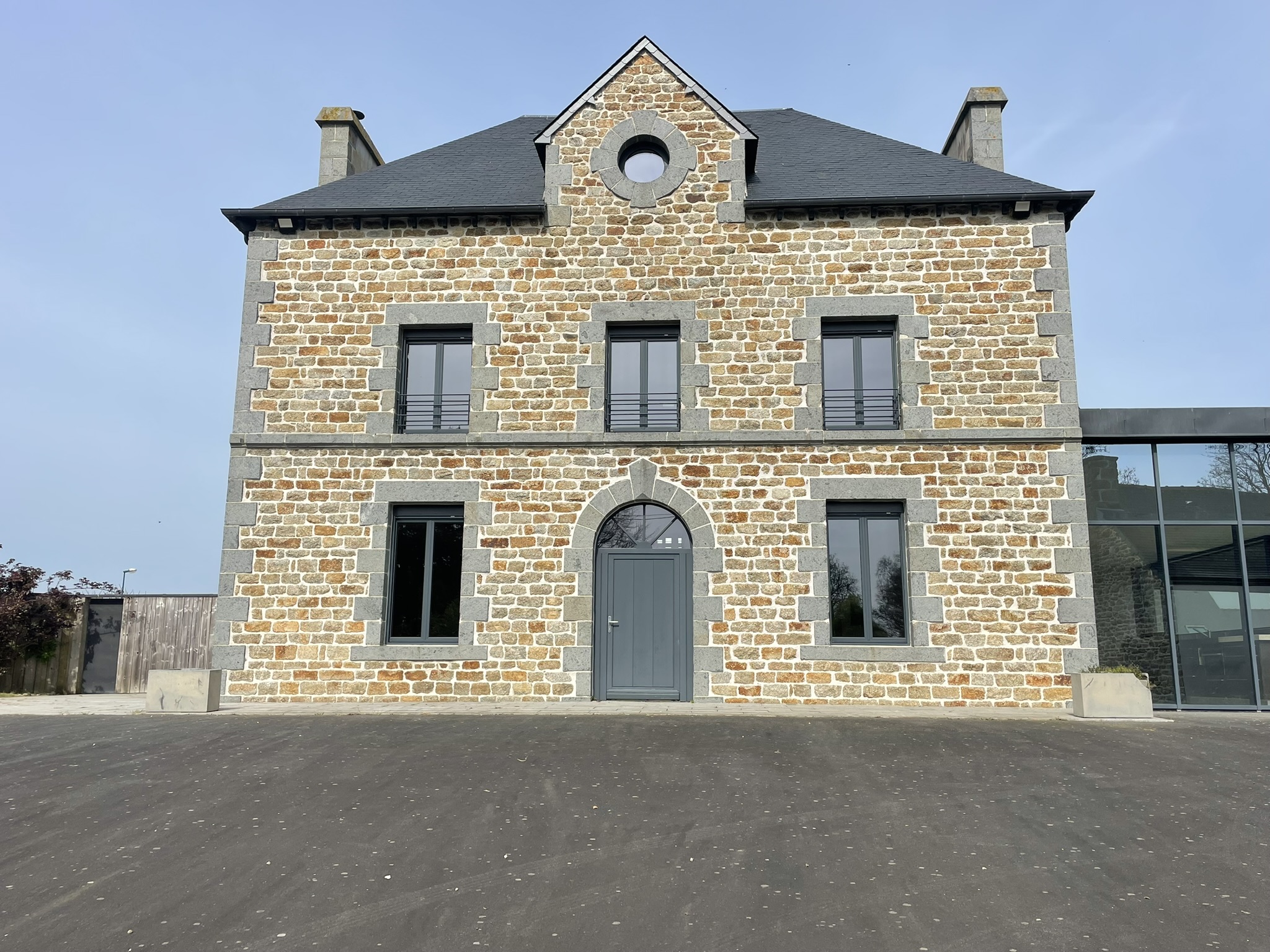 French property for sale in Lamballe-Armor, Côtes-d'Armor - €765,000 - photo 