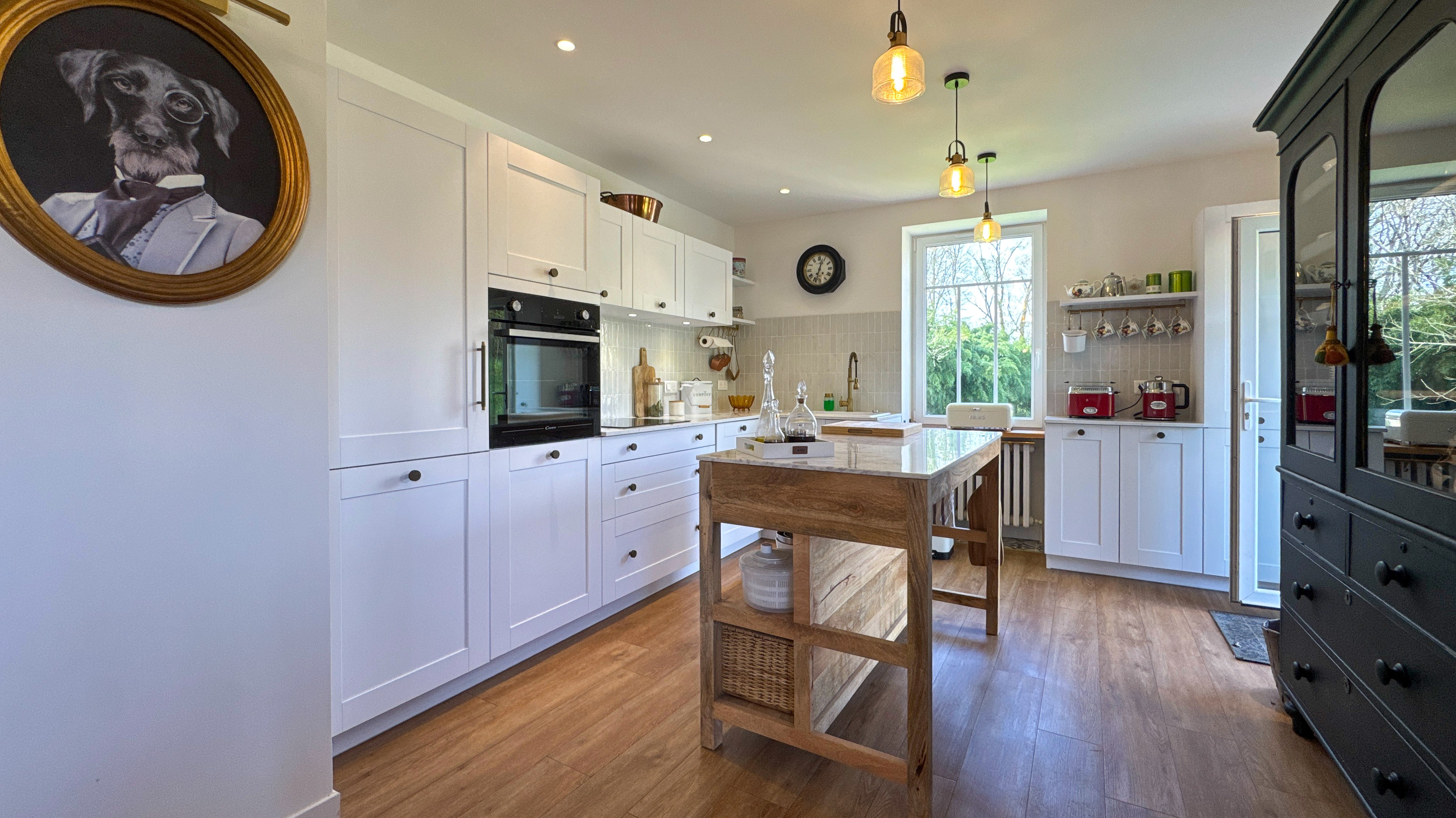 Propriété en France à vendre à Montcuq-en-Quercy-Blanc, Lot - €558 000 - photo 