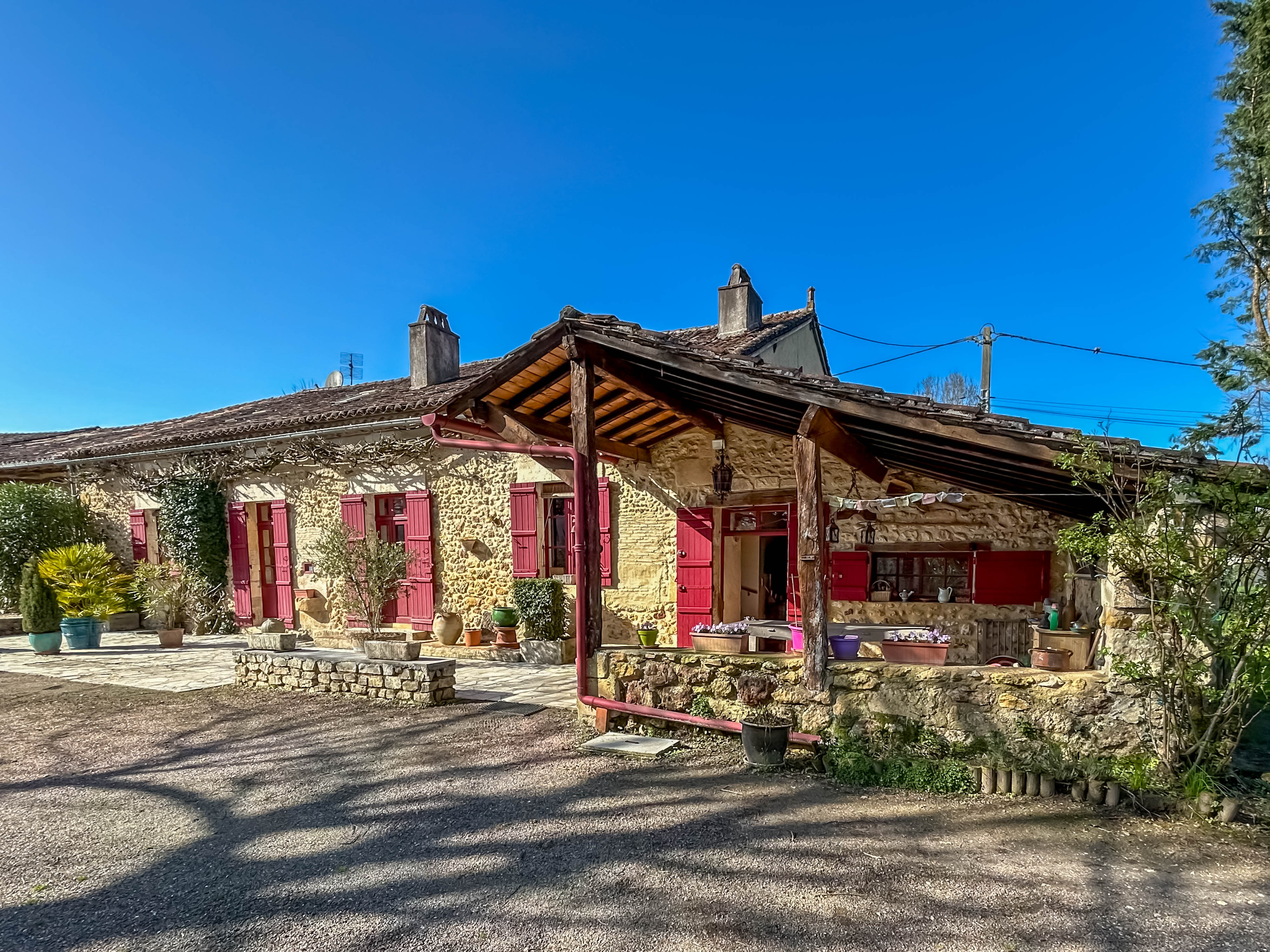 Saint Jean D'Ataux: 5-bedroom house with barn in a quiet location à Saint-Jean-d'Ataux