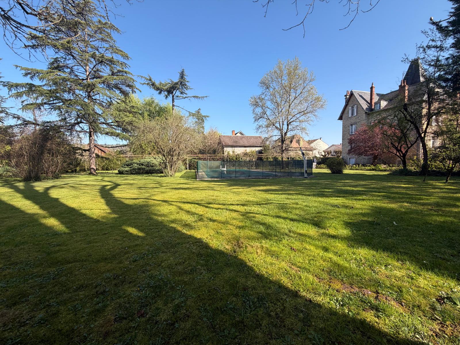 French property for sale in Terrasson-Lavilledieu, Dordogne - €900,000 - photo 