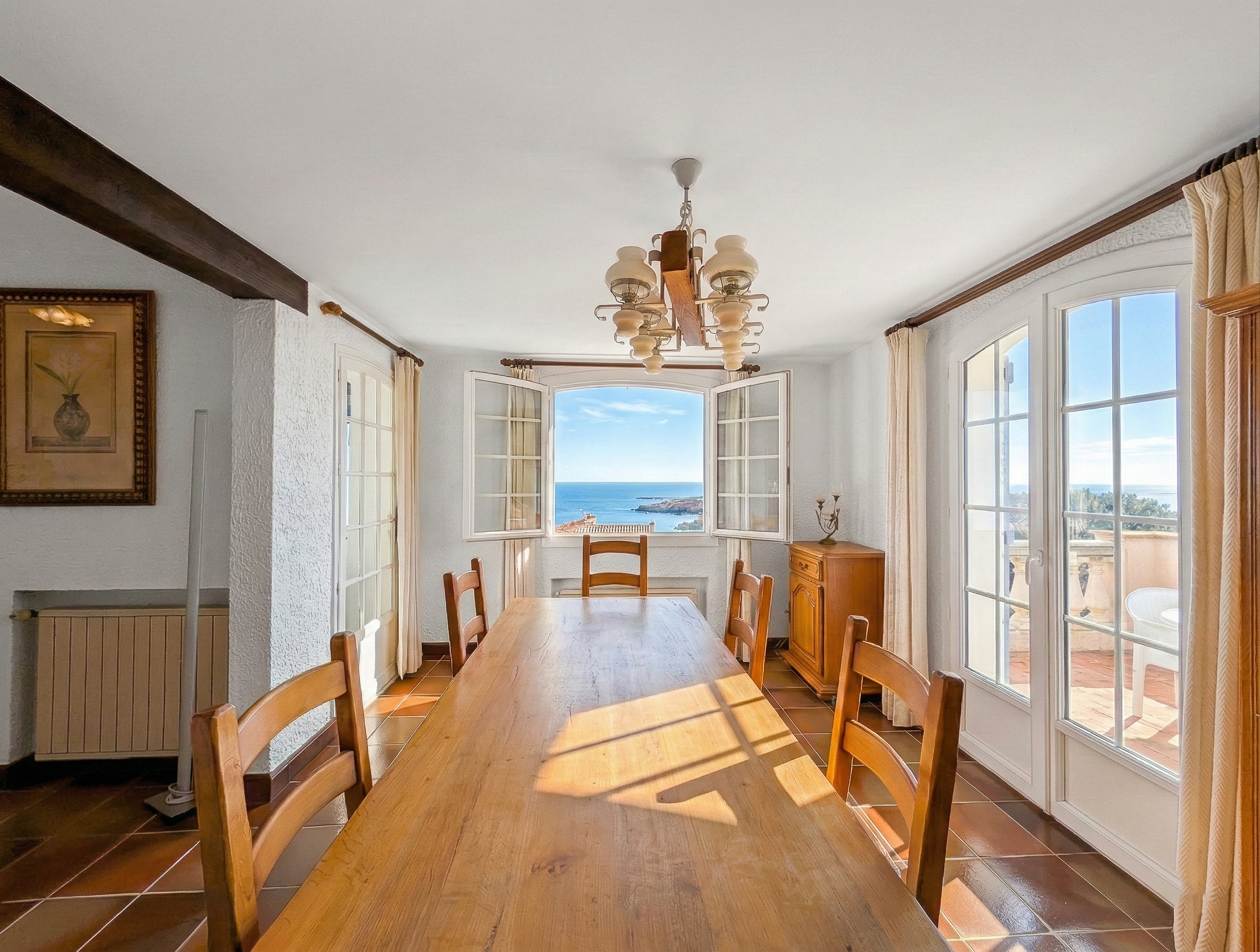 French property for sale in Saint-Raphaël, Var - €1,370,000 - photo 