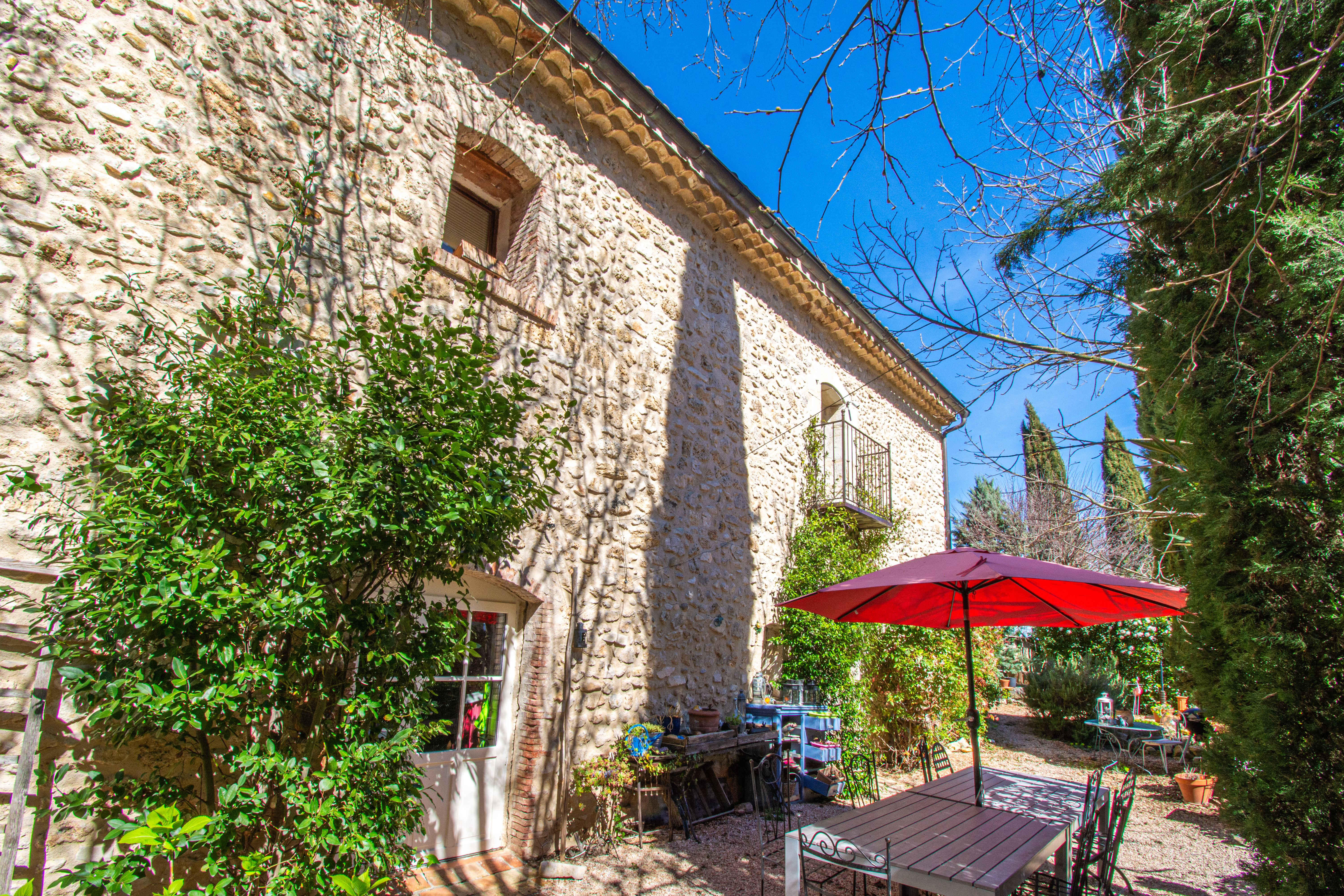 Propriété en France à vendre à Saint-Laurent-du-Verdon, Alpes-de-Haute-Provence - €958 000 - photo 