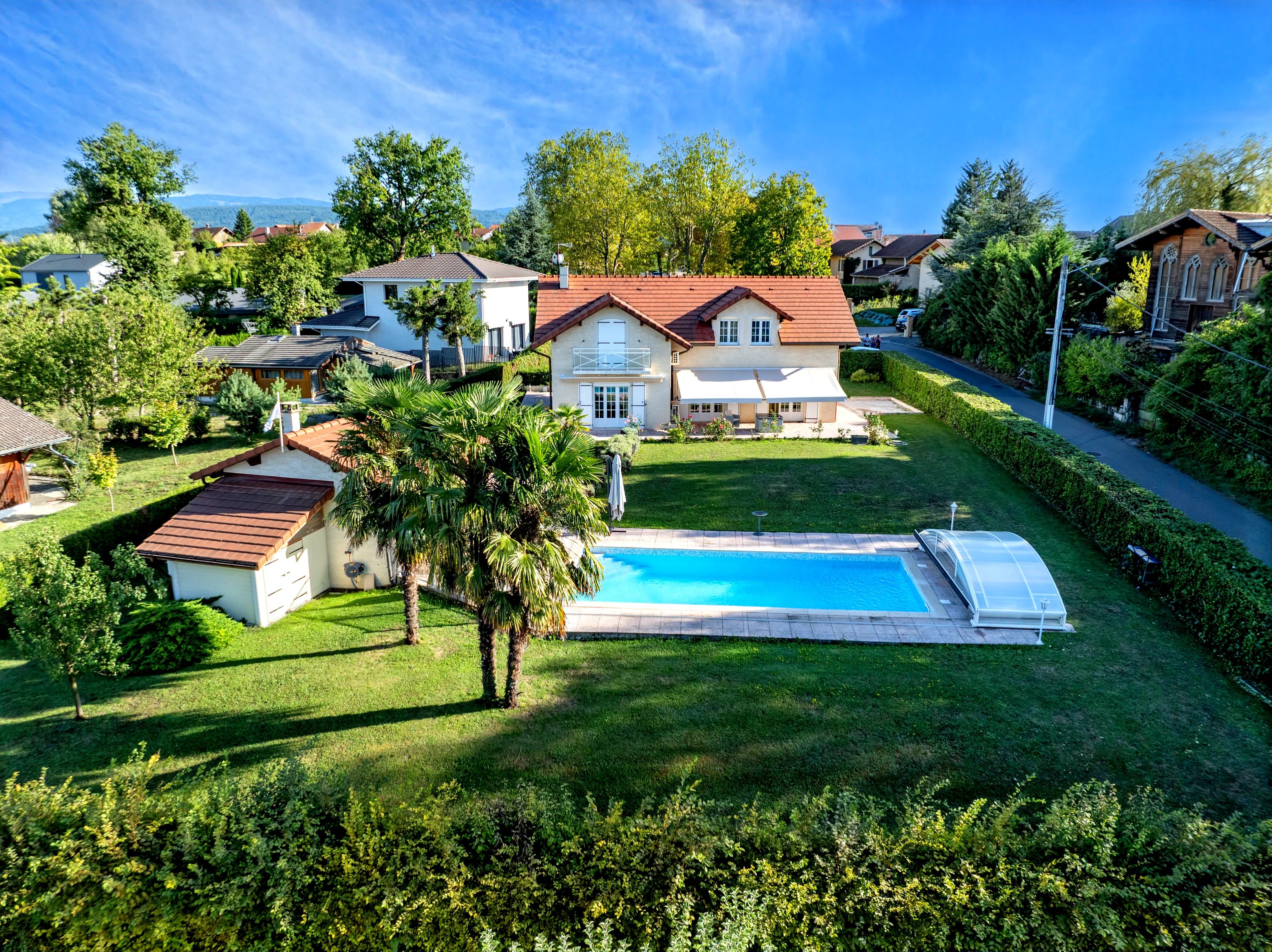 Propriété en France à vendre à Messery, Haute-Savoie - €1 090 000 - photo 