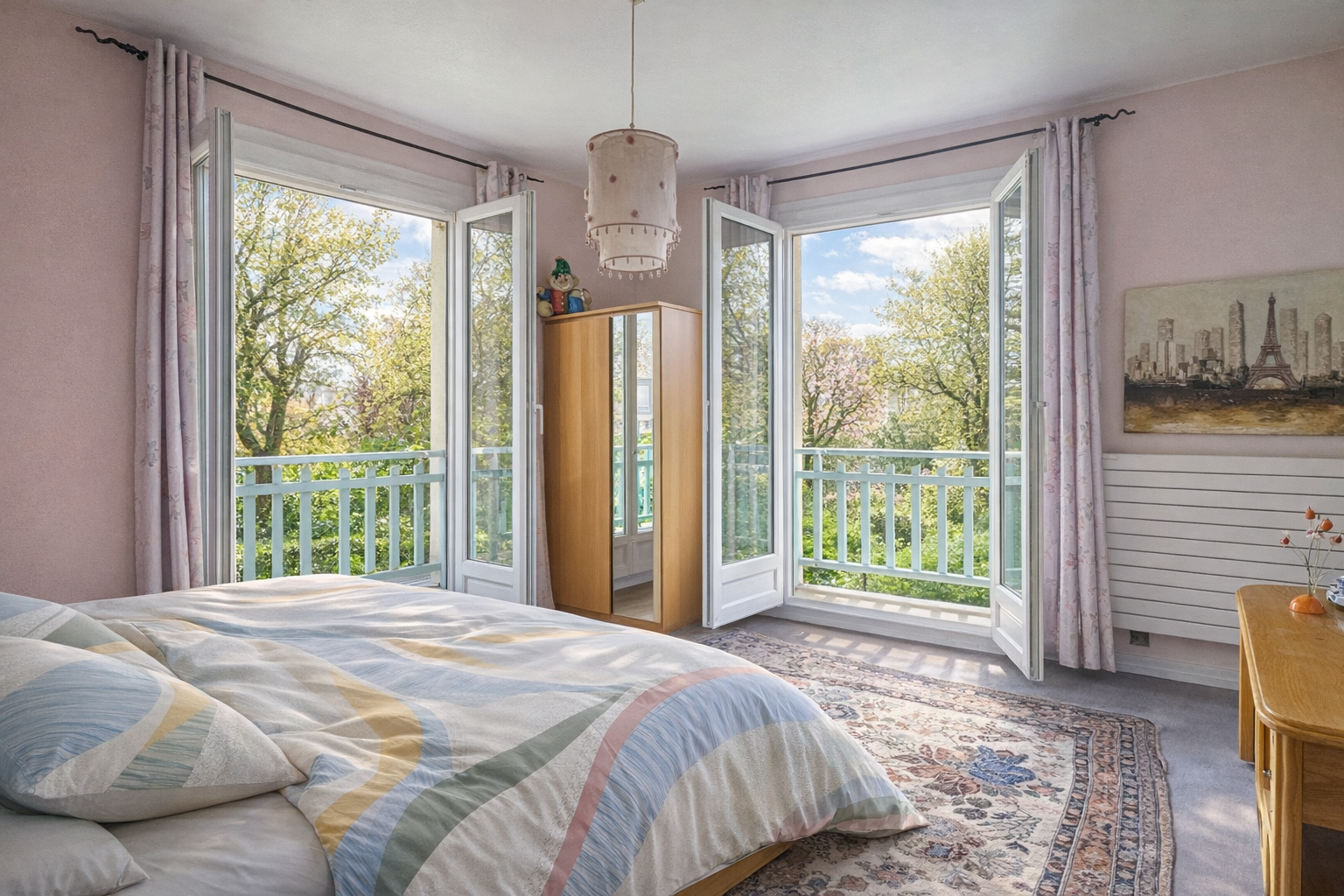 French property for sale in Saint-Maur-des-Fossés, Val-de-Marne - €1,045,000 - photo 