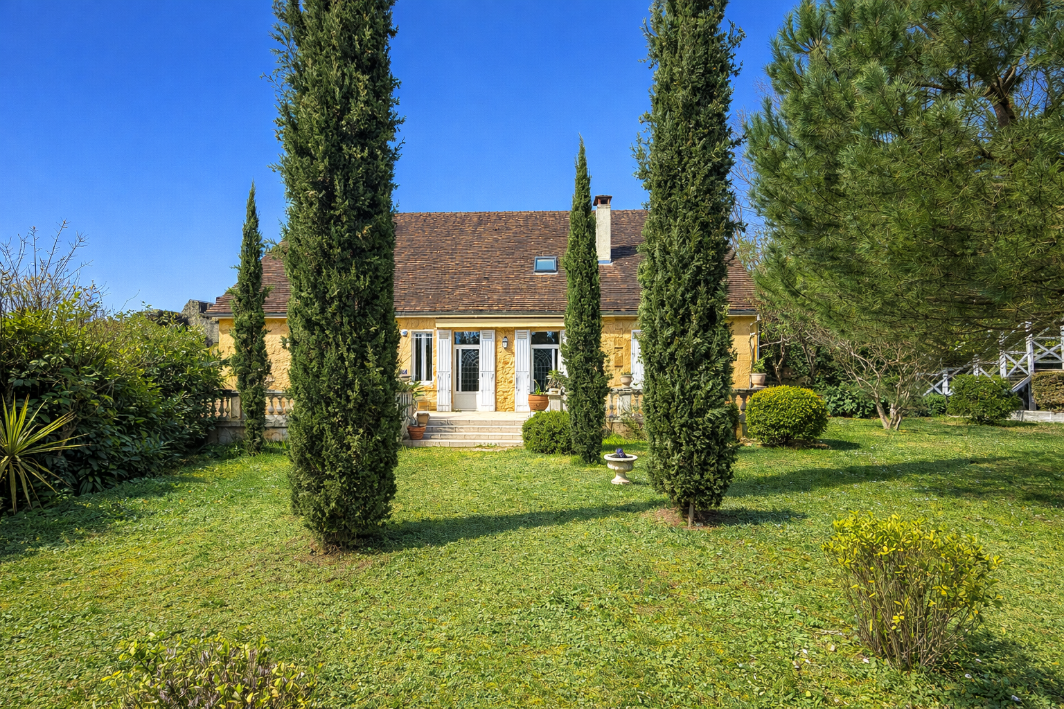 French property for sale in Sarlat-la-Canéda, Dordogne - €988,000 - photo 