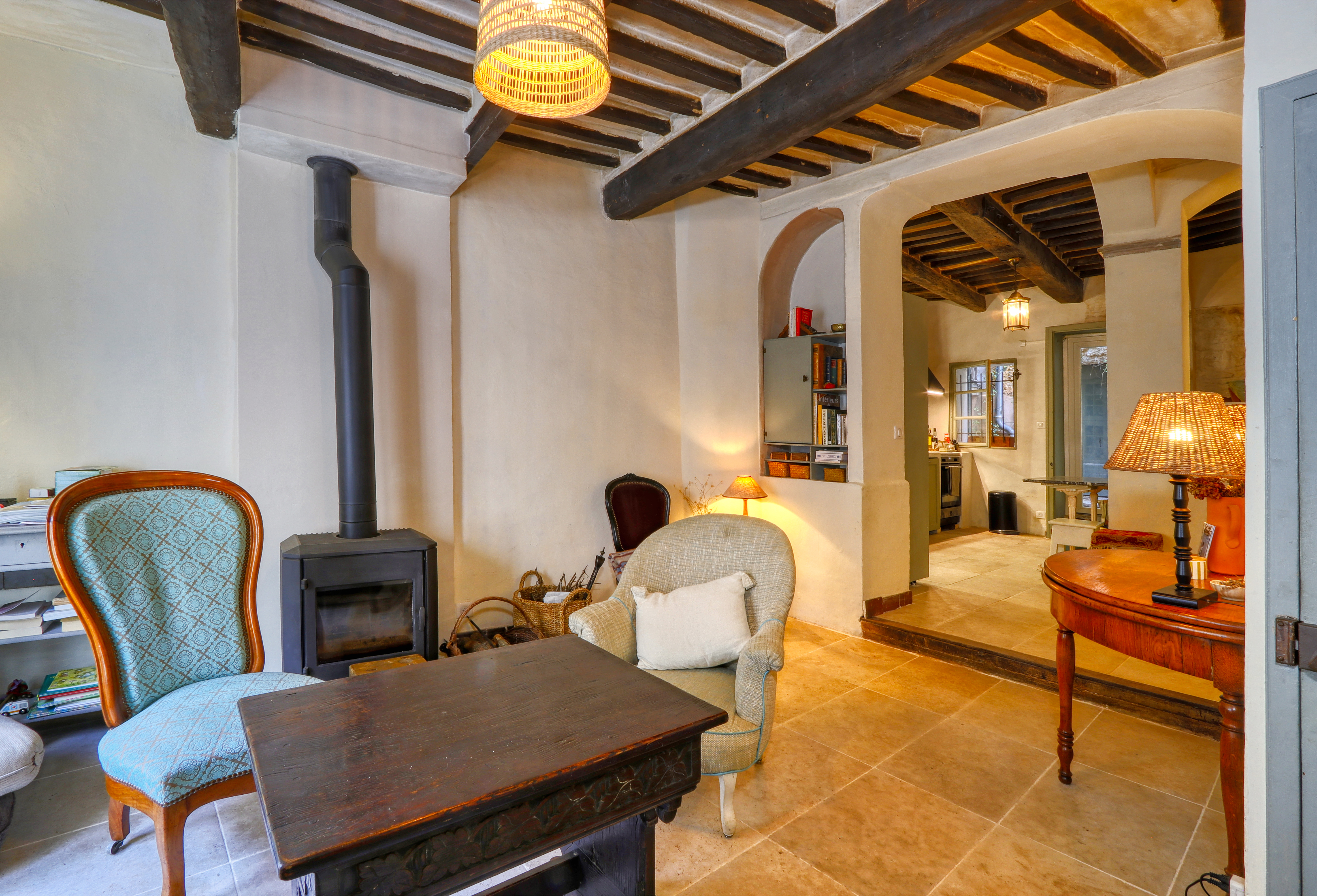 Propriété en France à vendre à Saint-Saturnin-lès-Apt, Vaucluse - €535 000 - photo 