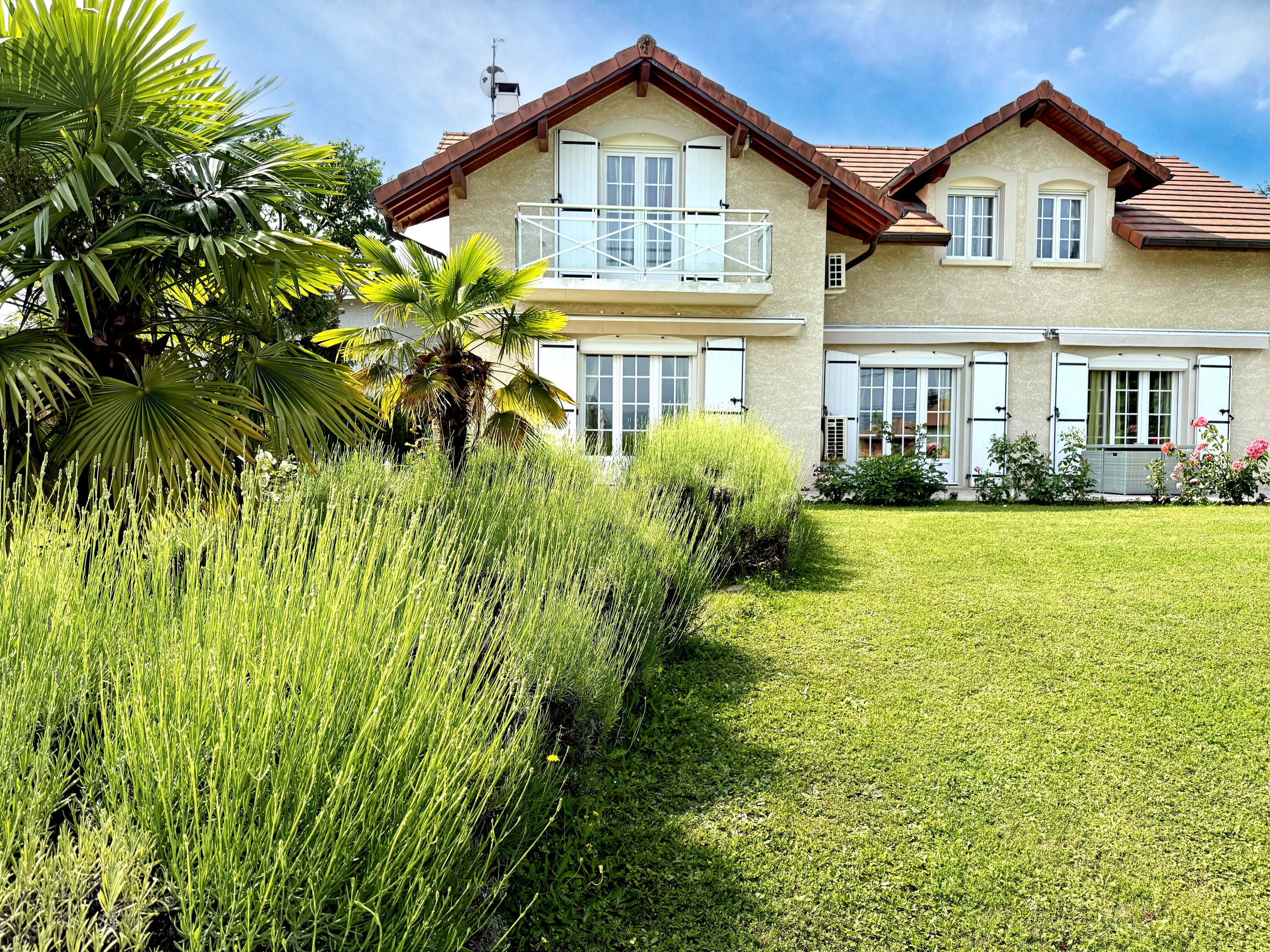 Propriété en France à vendre à Messery, Haute-Savoie - €1 090 000 - photo 