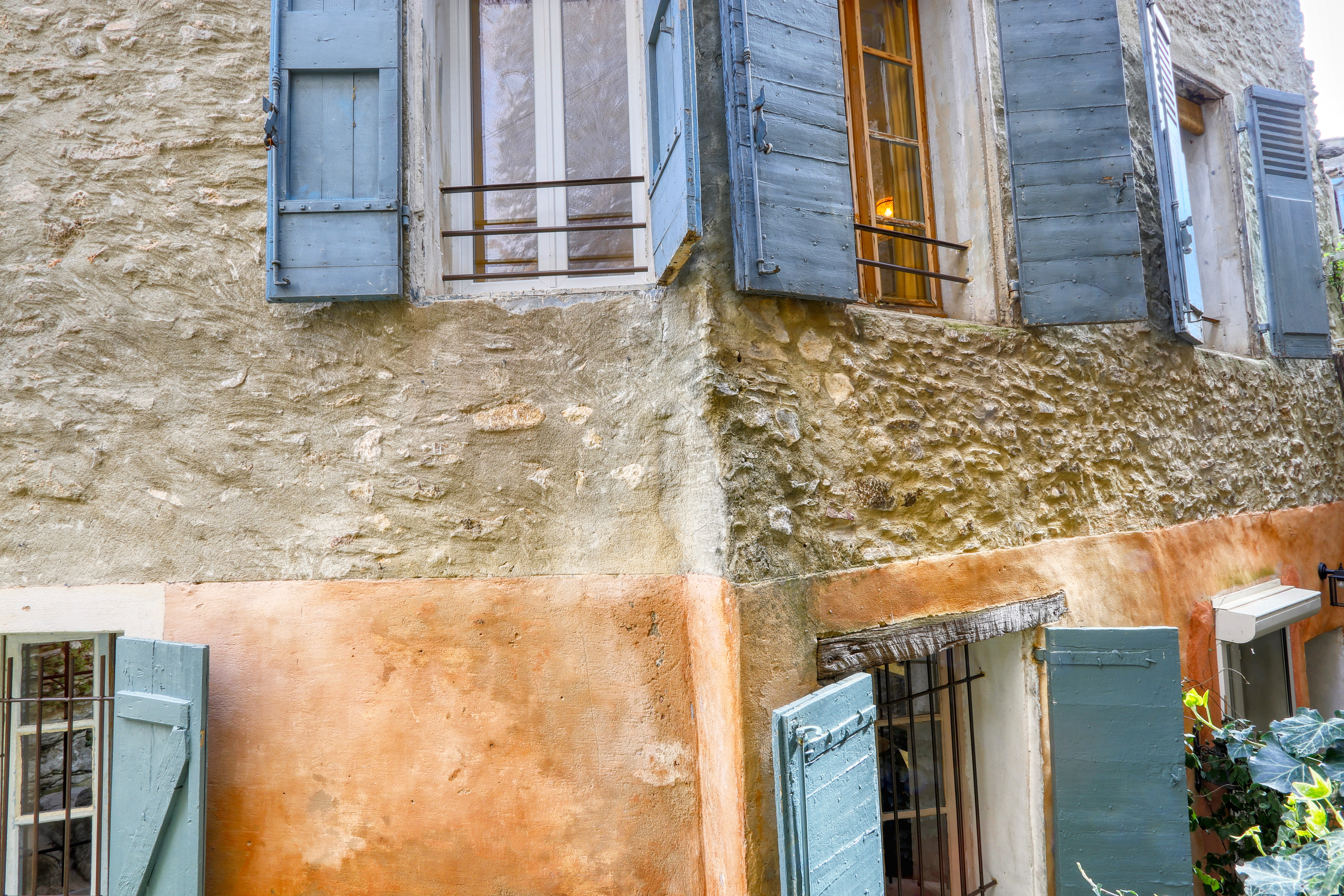 French property for sale in Saint-Saturnin-lès-Apt, Vaucluse - €535,000 - photo 