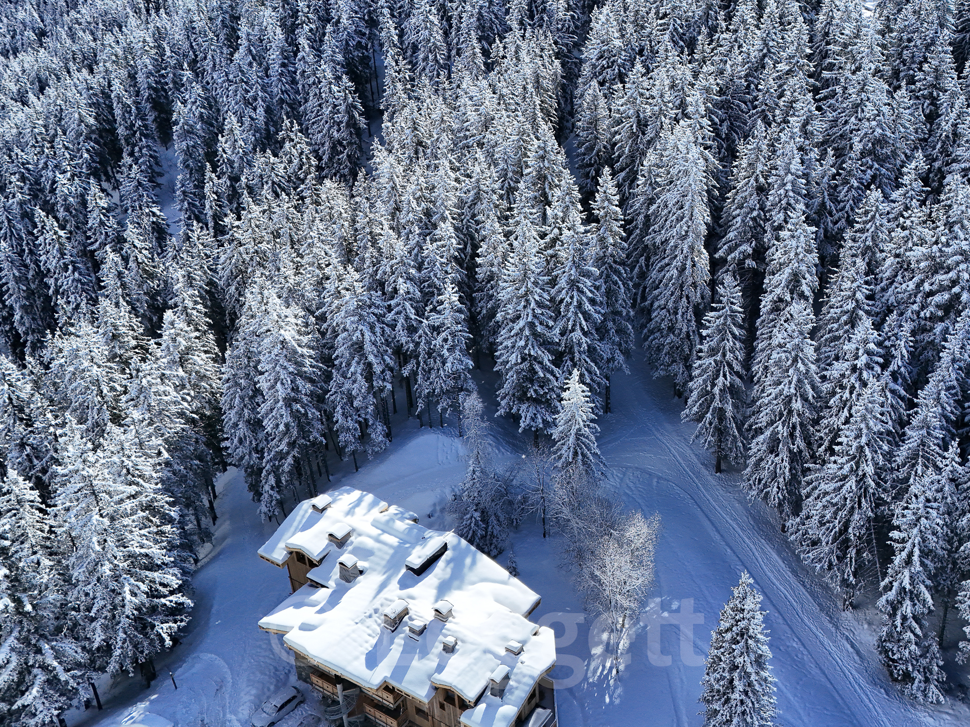 Propriété en France à vendre à Courchevel, Savoie - €2 530 000 - photo 