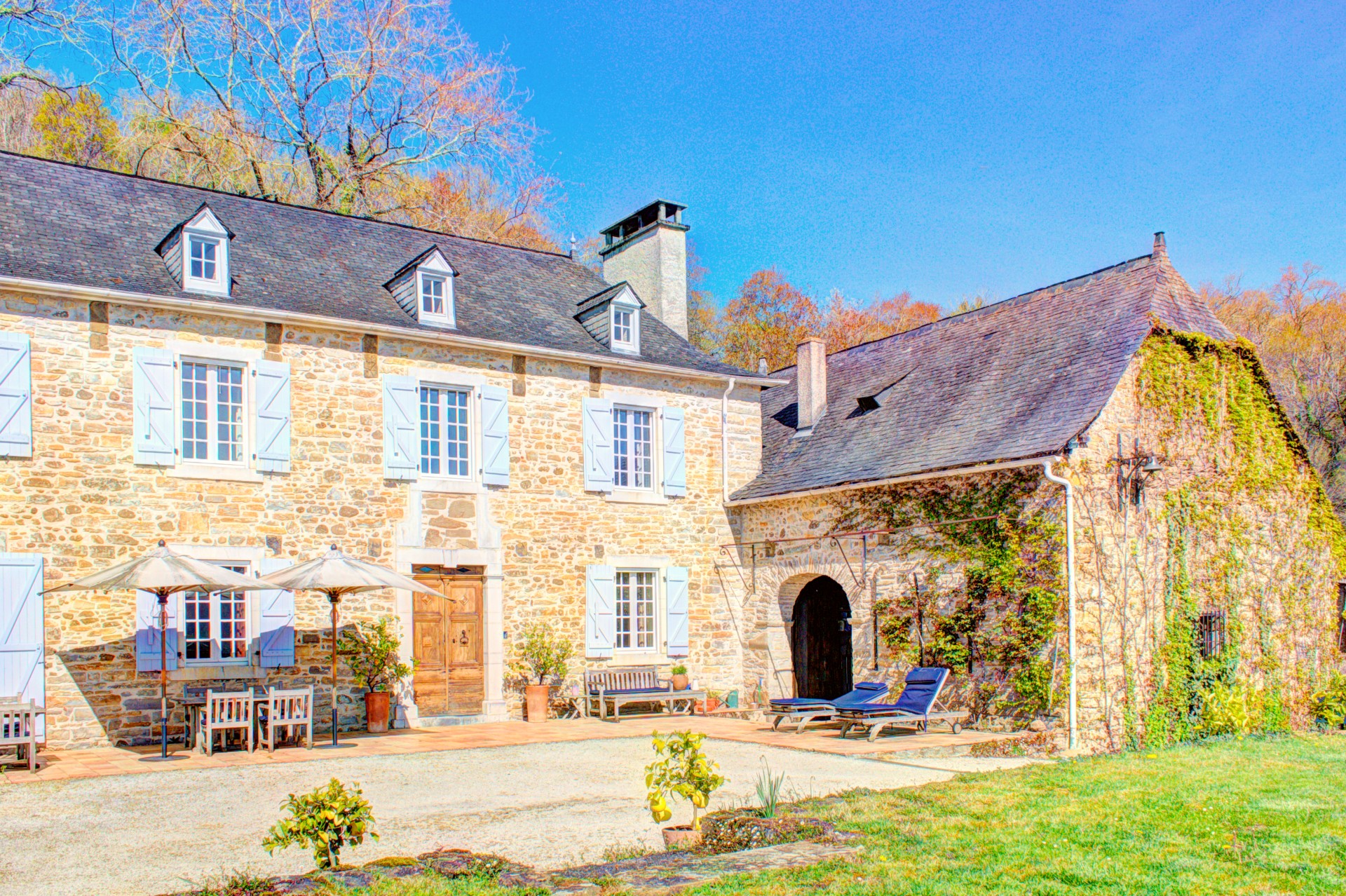 Propriété en France à vendre à Pau, Pyrénées-Atlantiques - €875 000 - photo 