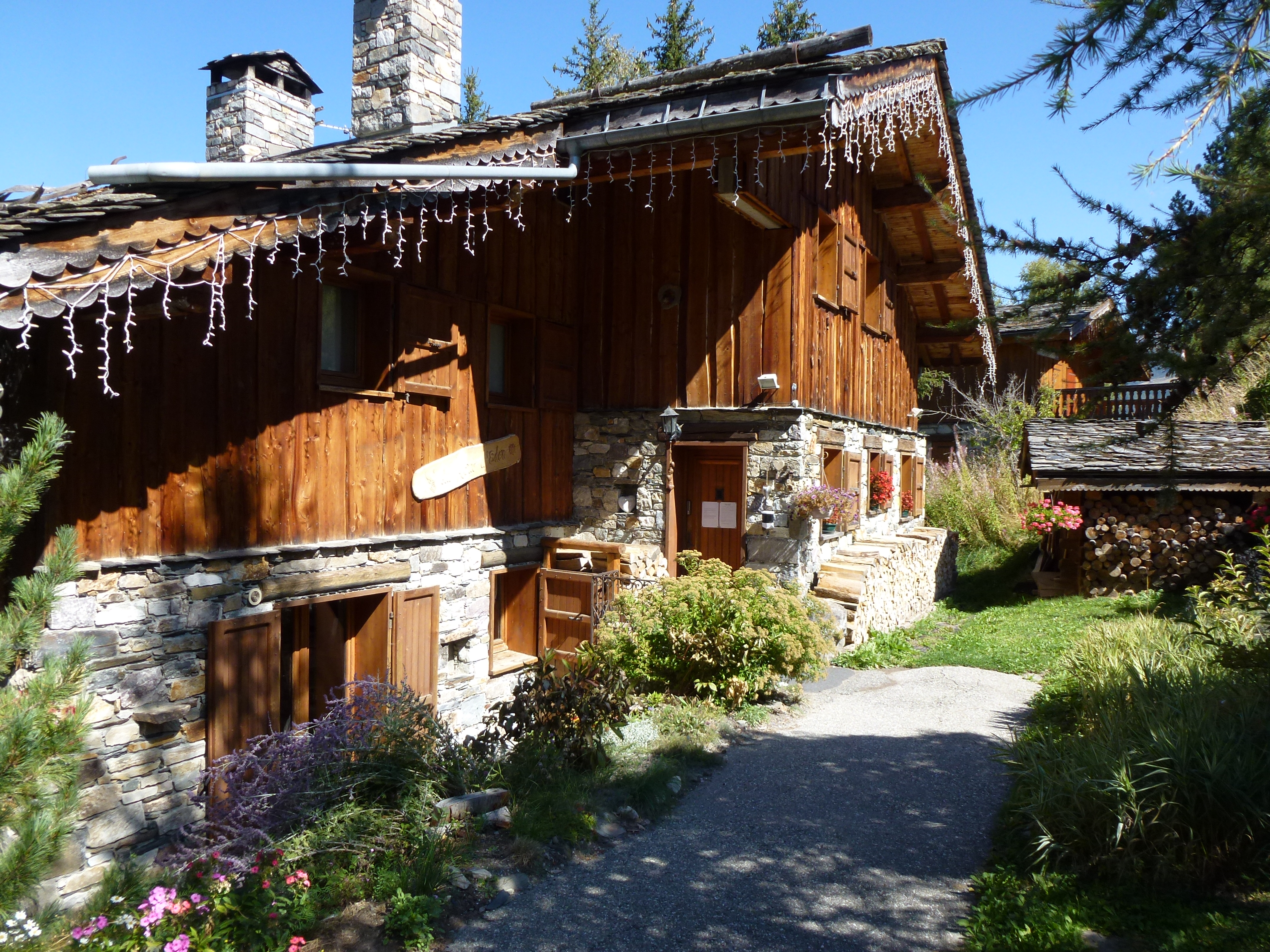 French property for sale in La Plagne Tarentaise, Savoie - €3,450,000 - photo 