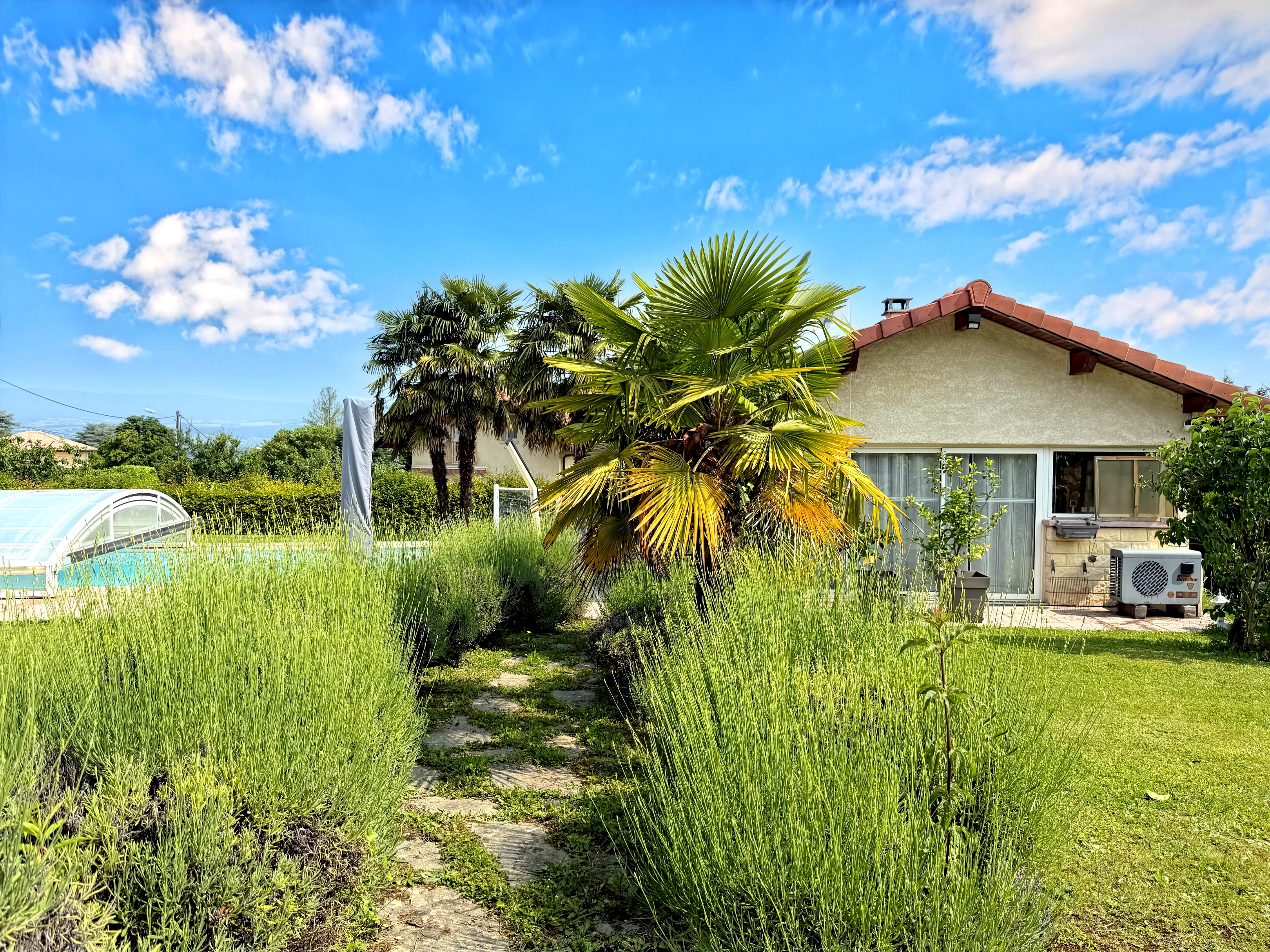 Propriété en France à vendre à Messery, Haute-Savoie - €1 090 000 - photo 