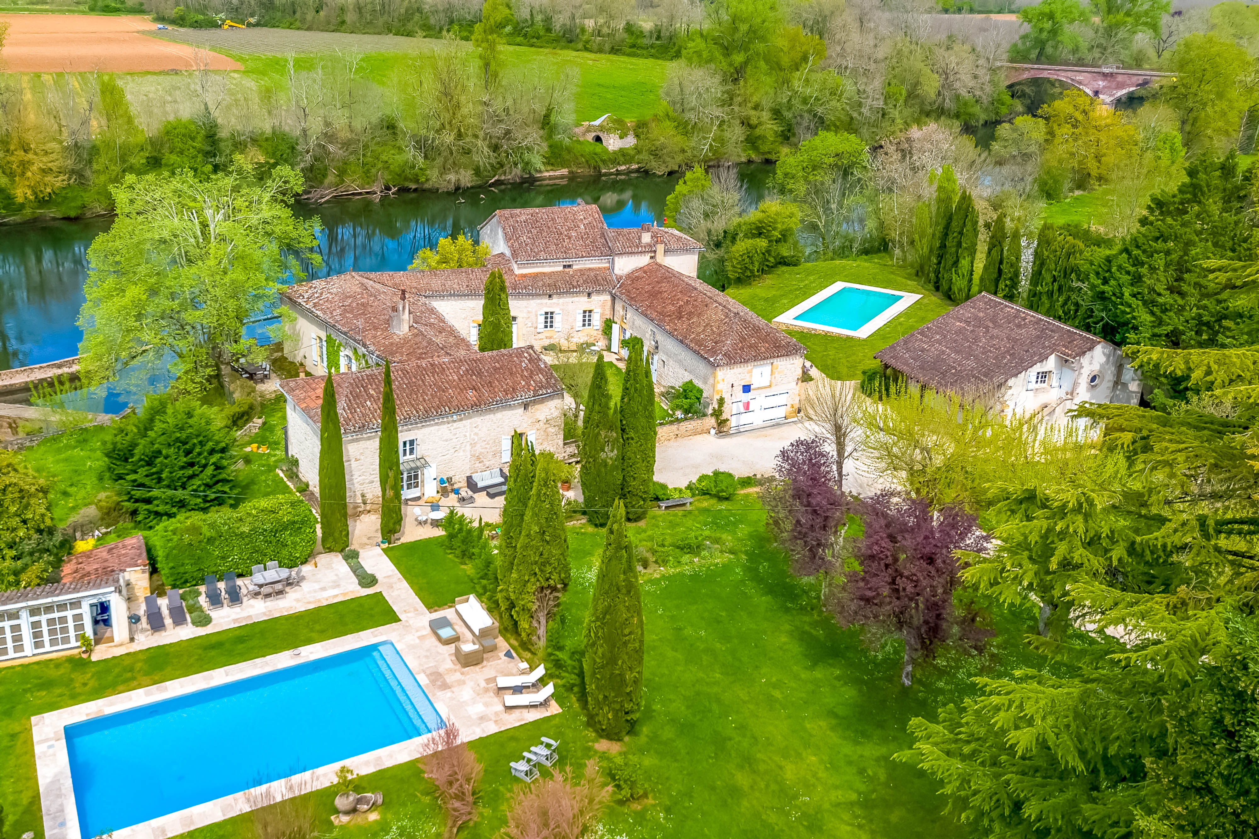 French property for sale in Vire-sur-Lot, Lot - €1,300,000 - photo 