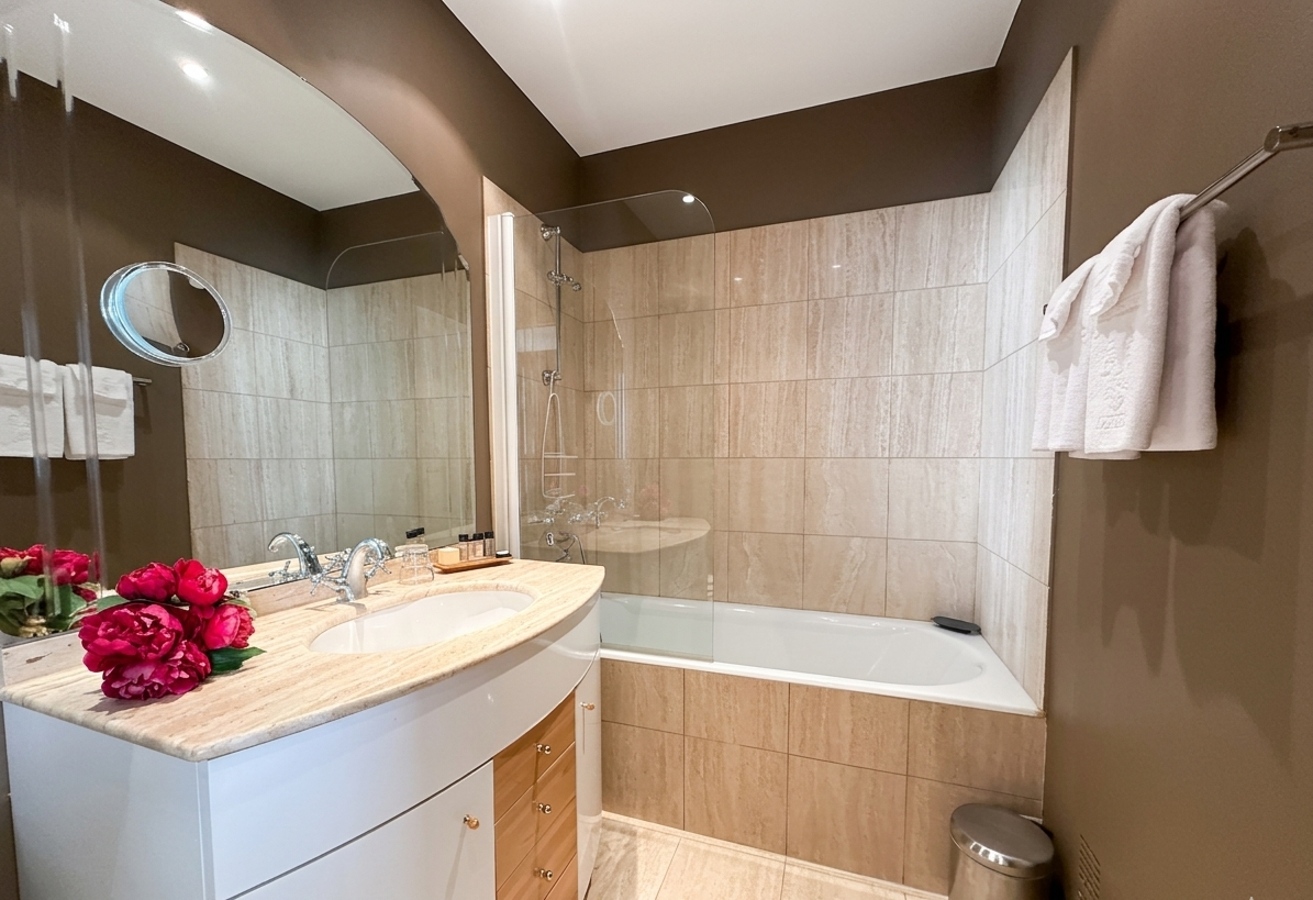 French property for sale in Paris 4e Arrondissement, Paris - €975,000 - photo 