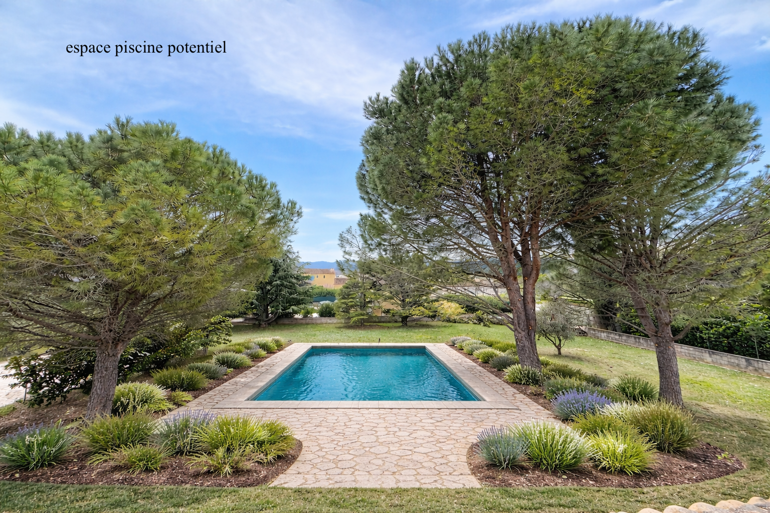 Propriété en France à vendre à Saint-Rémy-de-Provence, Bouches-du-Rhône - €780 000 - photo 