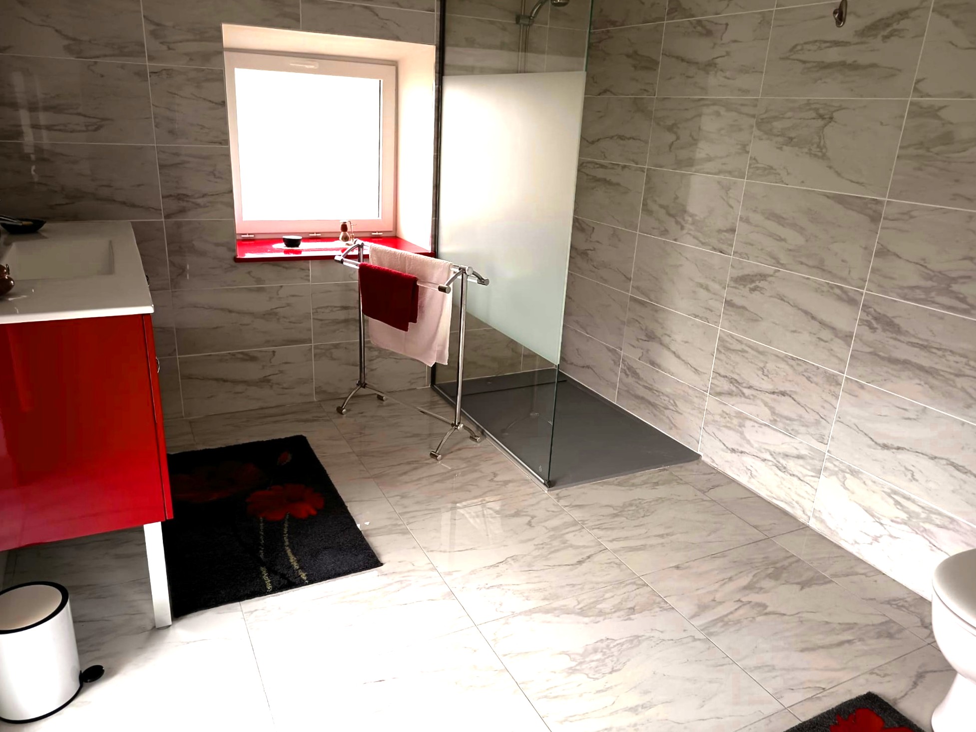 Propriété en France à vendre à Scaër, Finistère - €916 900 - photo 