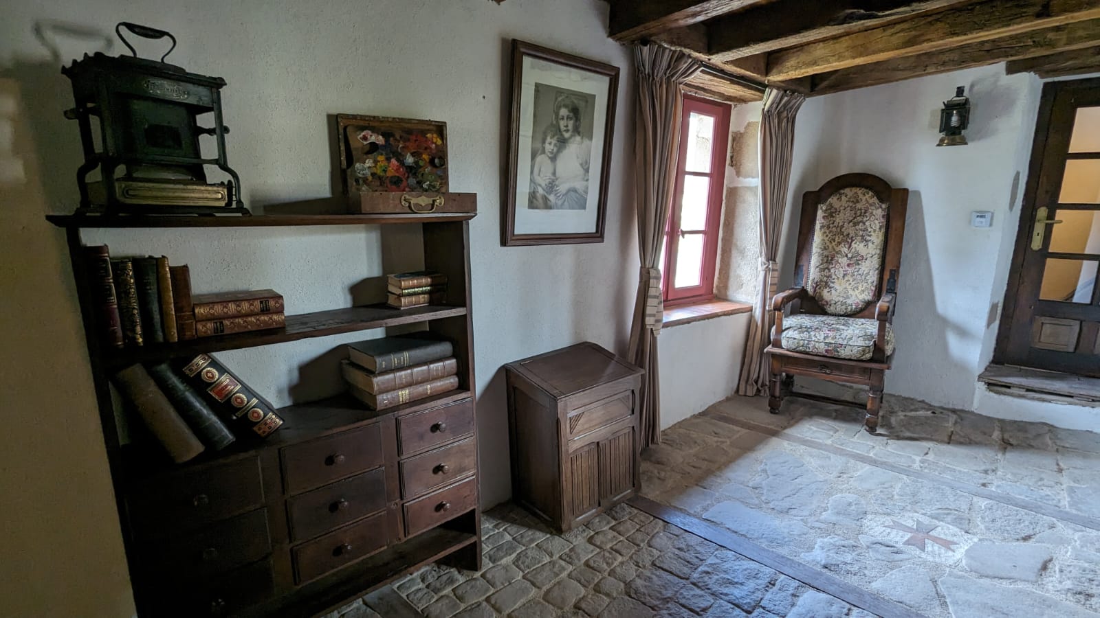 Propriété en France à vendre à Arnac-la-Poste, Haute-Vienne - €401 740 - photo 