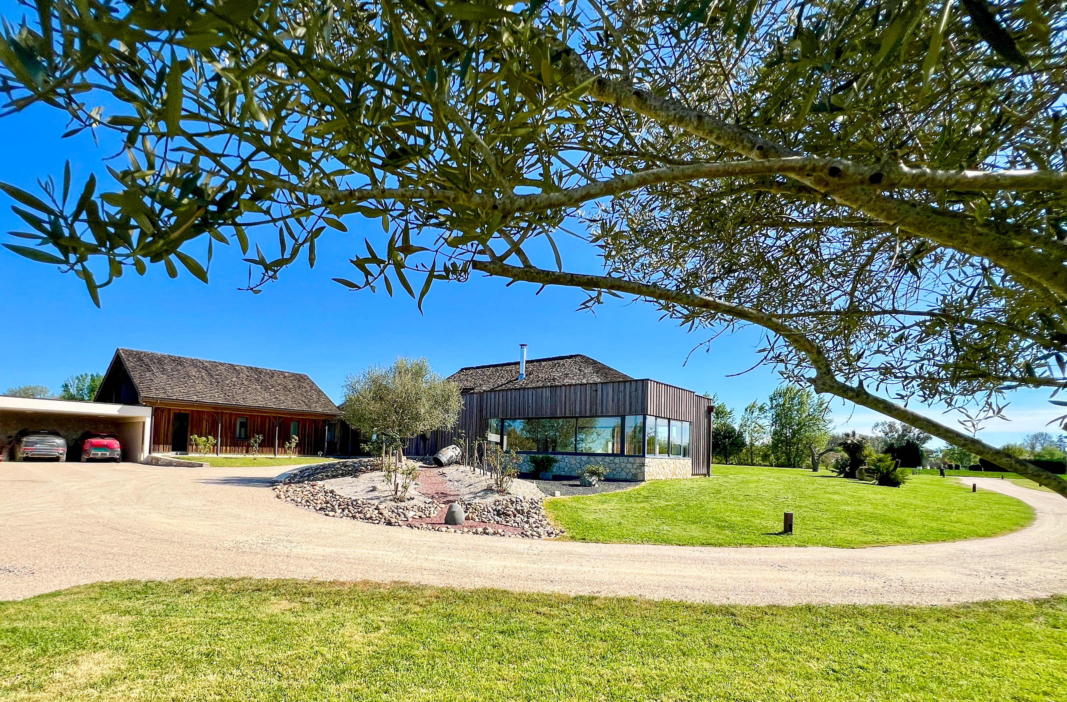 French property for sale in Eymet, Dordogne - €1,500,000 - photo 