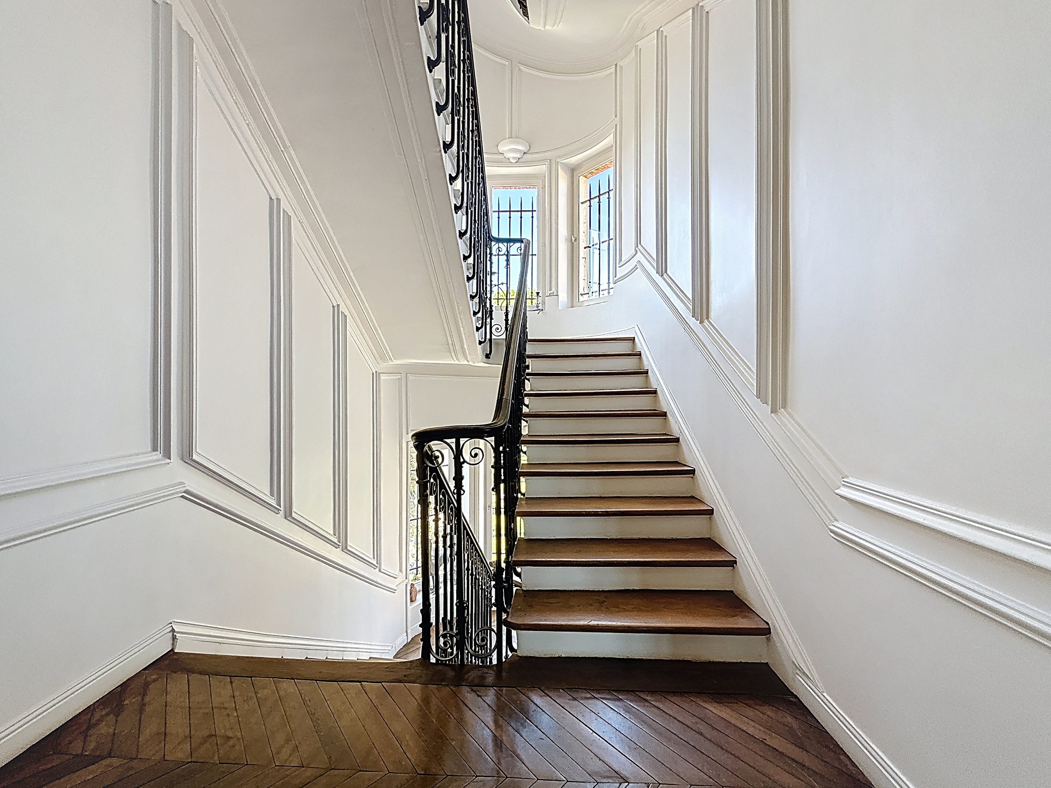 Propriété en France à vendre à Joinville-le-Pont, Val-de-Marne - €2 300 000 - photo 