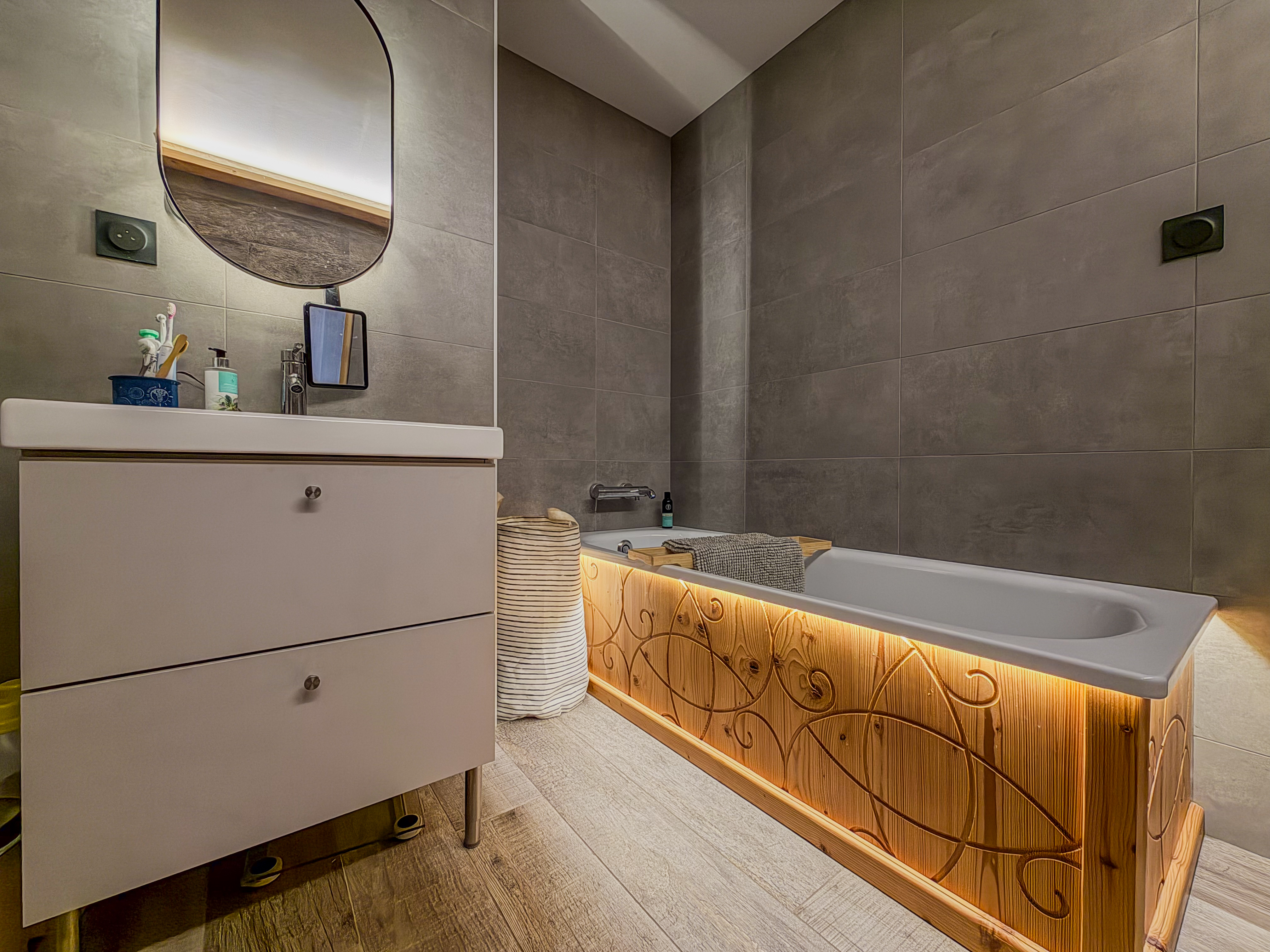 Propriété en France à vendre à Huez, Isère - €895 000 - photo 