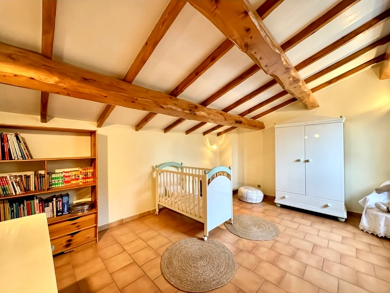 Propriété en France à vendre à Saint-Rémy-de-Provence, Bouches-du-Rhône - €780 000 - photo 