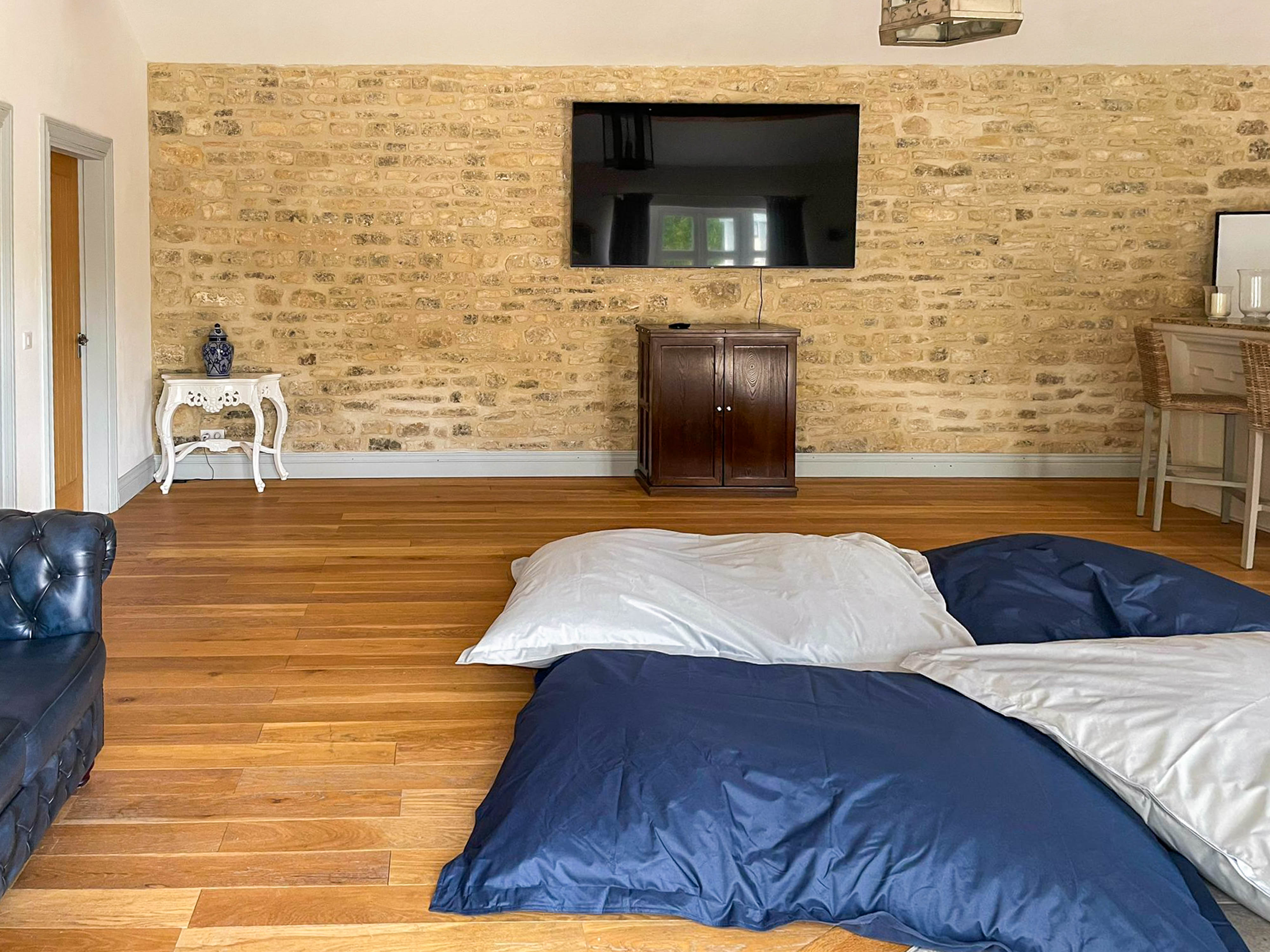 Propriété en France à vendre à Aulnay, Charente-Maritime - €1 042 011 - photo 