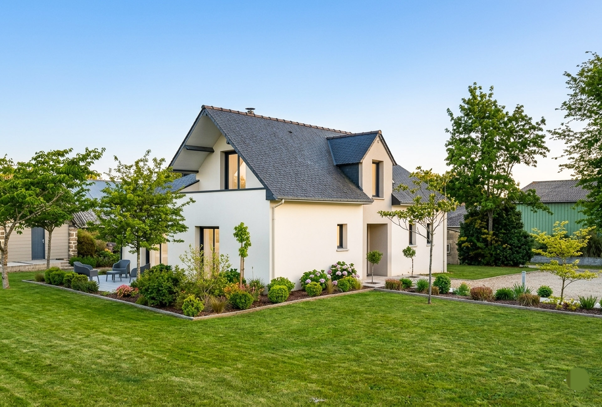 French property for sale in Lescouët-Gouarec, Côtes-d'Armor - €874,500 - photo 