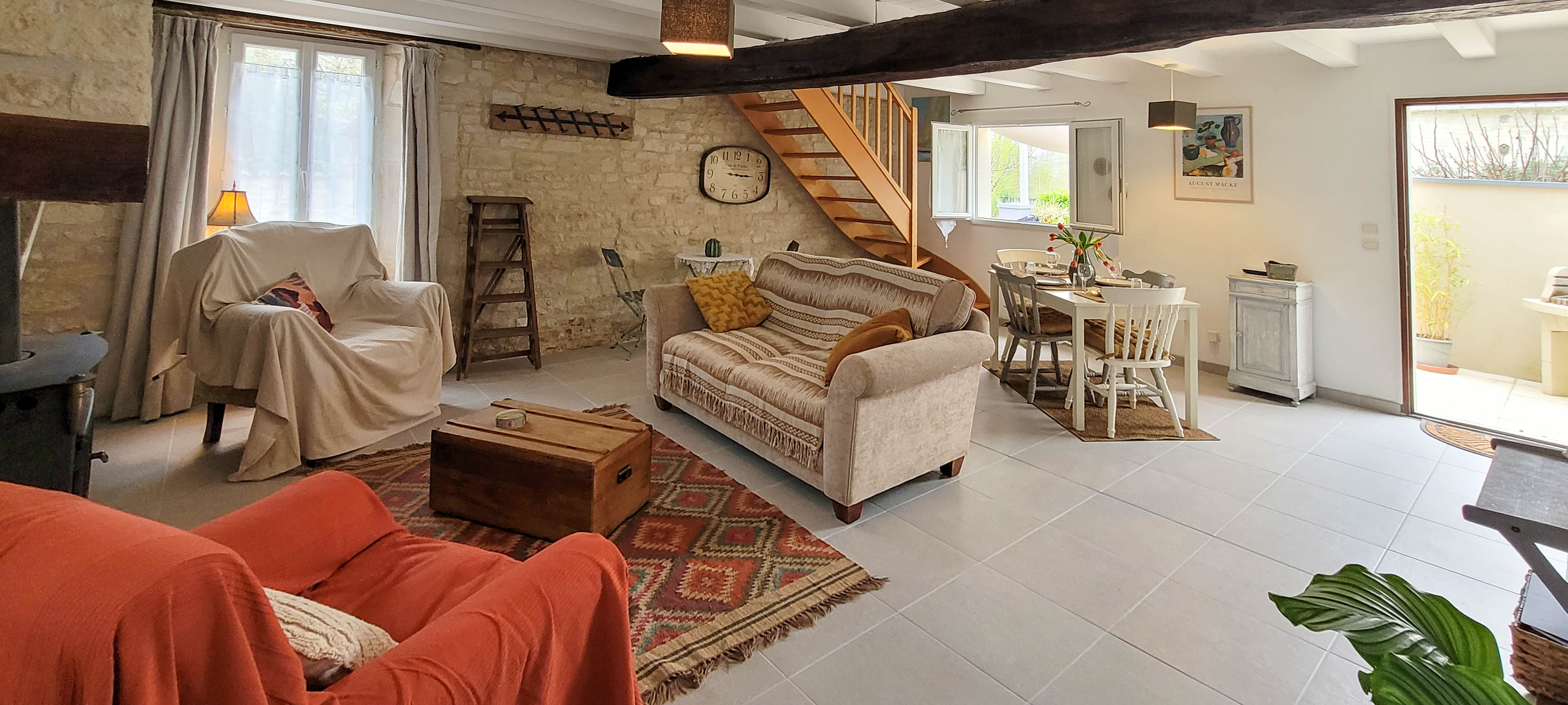 Propriété en France à vendre à Mons, Charente-Maritime - €595 000 - photo 