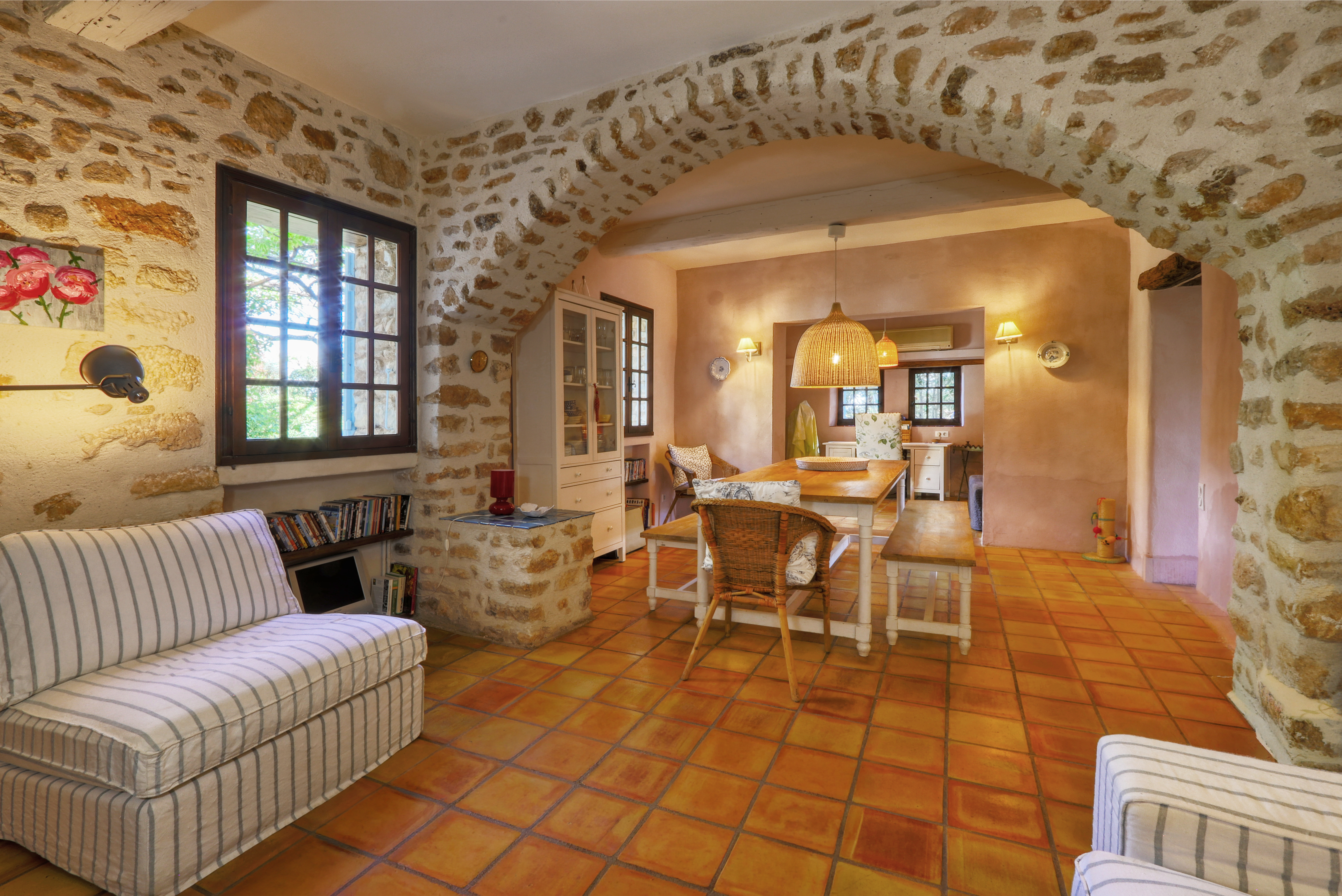 French property for sale in Villars, Vaucluse - €680,000 - photo 