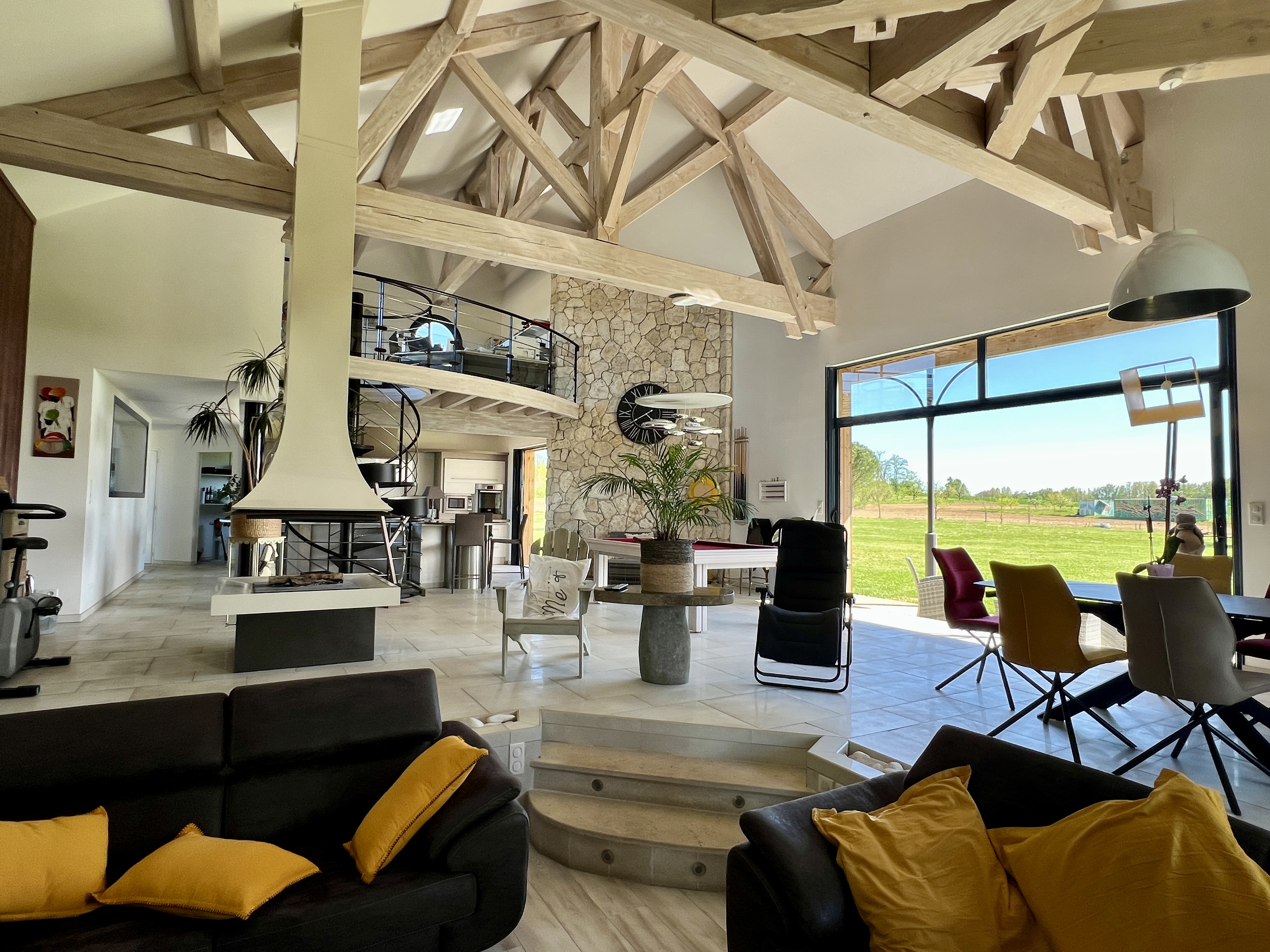 French property for sale in Eymet, Dordogne - €1,500,000 - photo 
