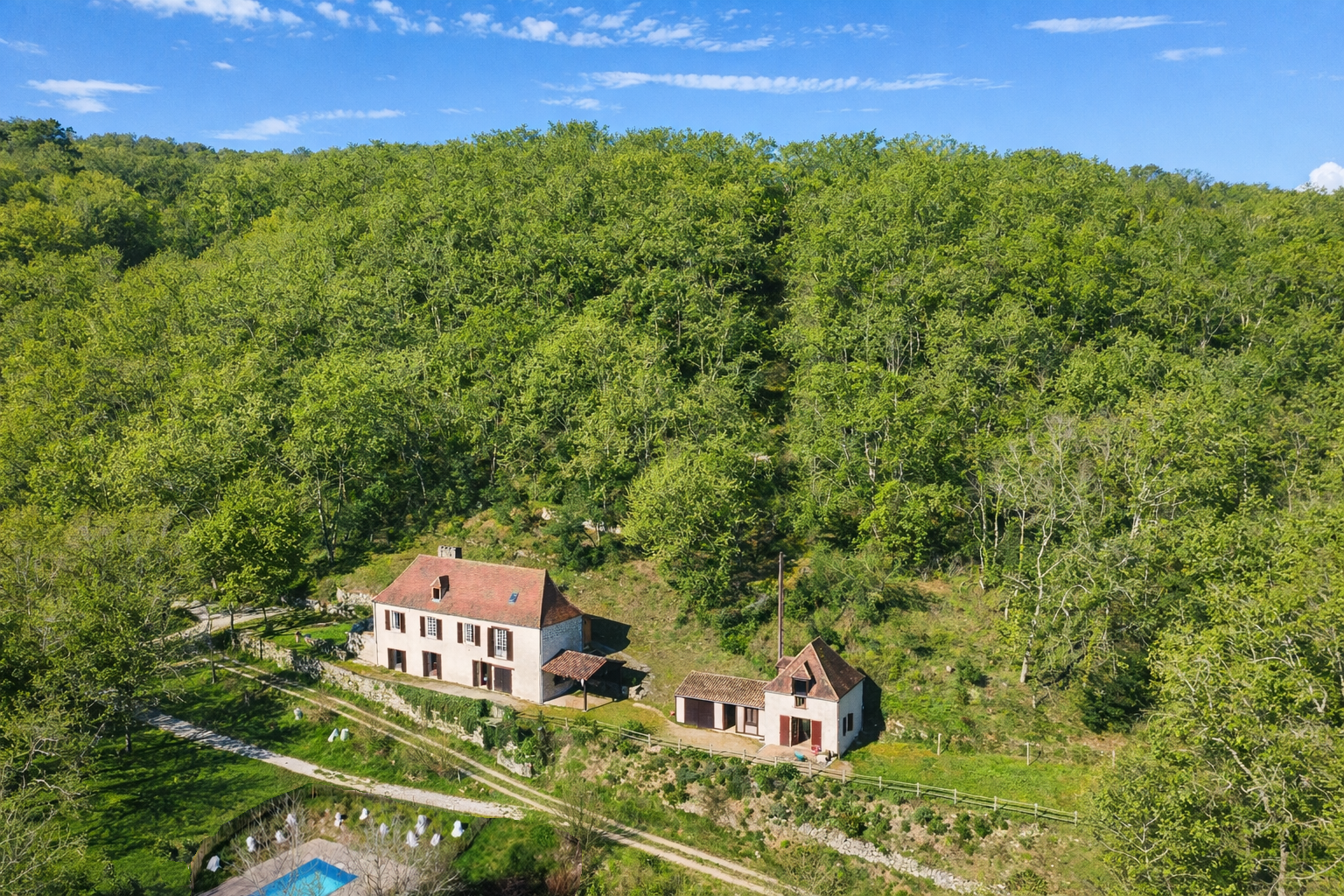 Haven of Nature and Serenity – Beautifully Renovated Stone Property | Pool – Cénac-et-St-Julien à Cénac-et-Saint-Julien