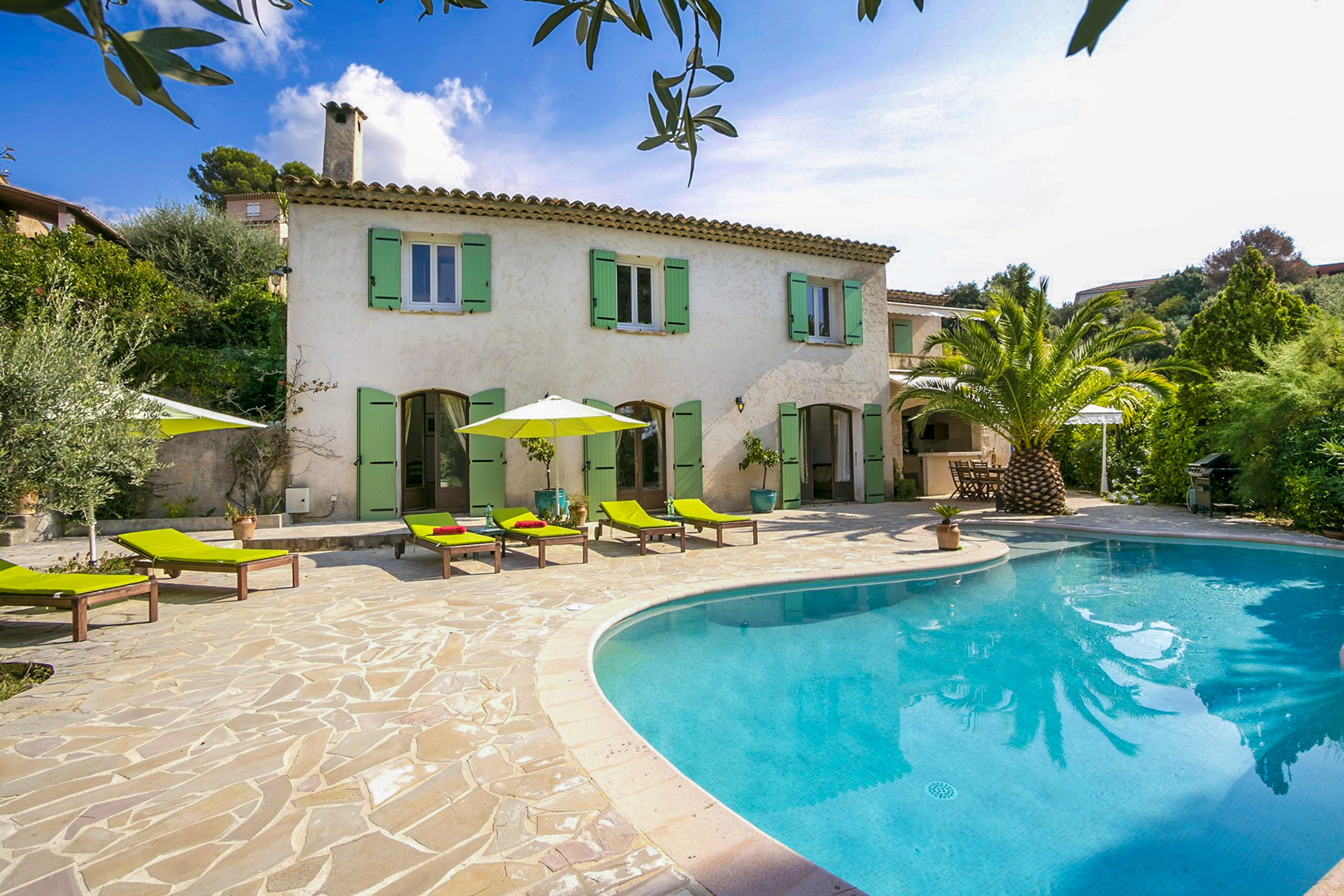 French property for sale in La Gaude, Alpes-Maritimes - €1,199,000 - photo 