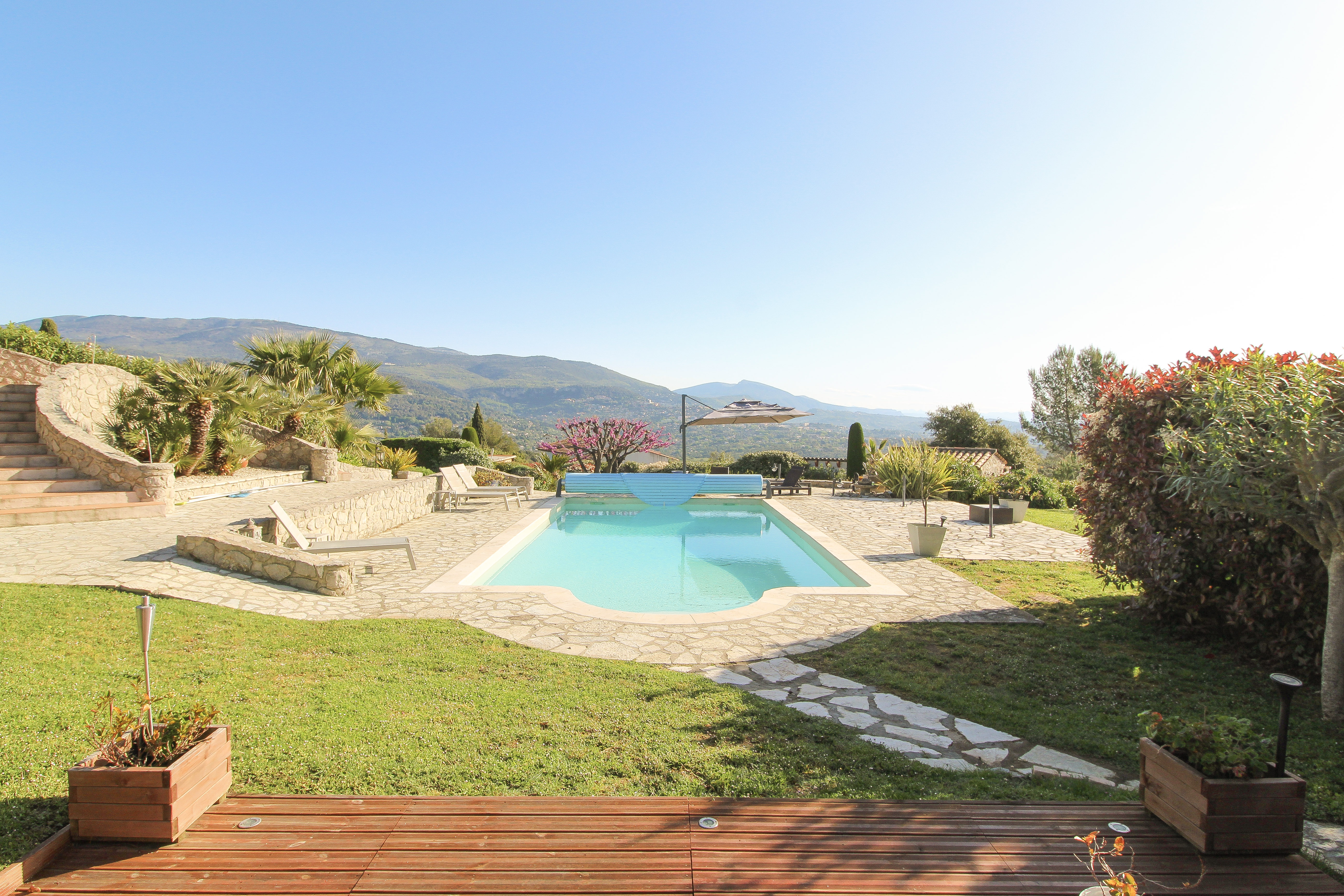 French property for sale in Peymeinade, Alpes-Maritimes - €1,645,000 - photo 