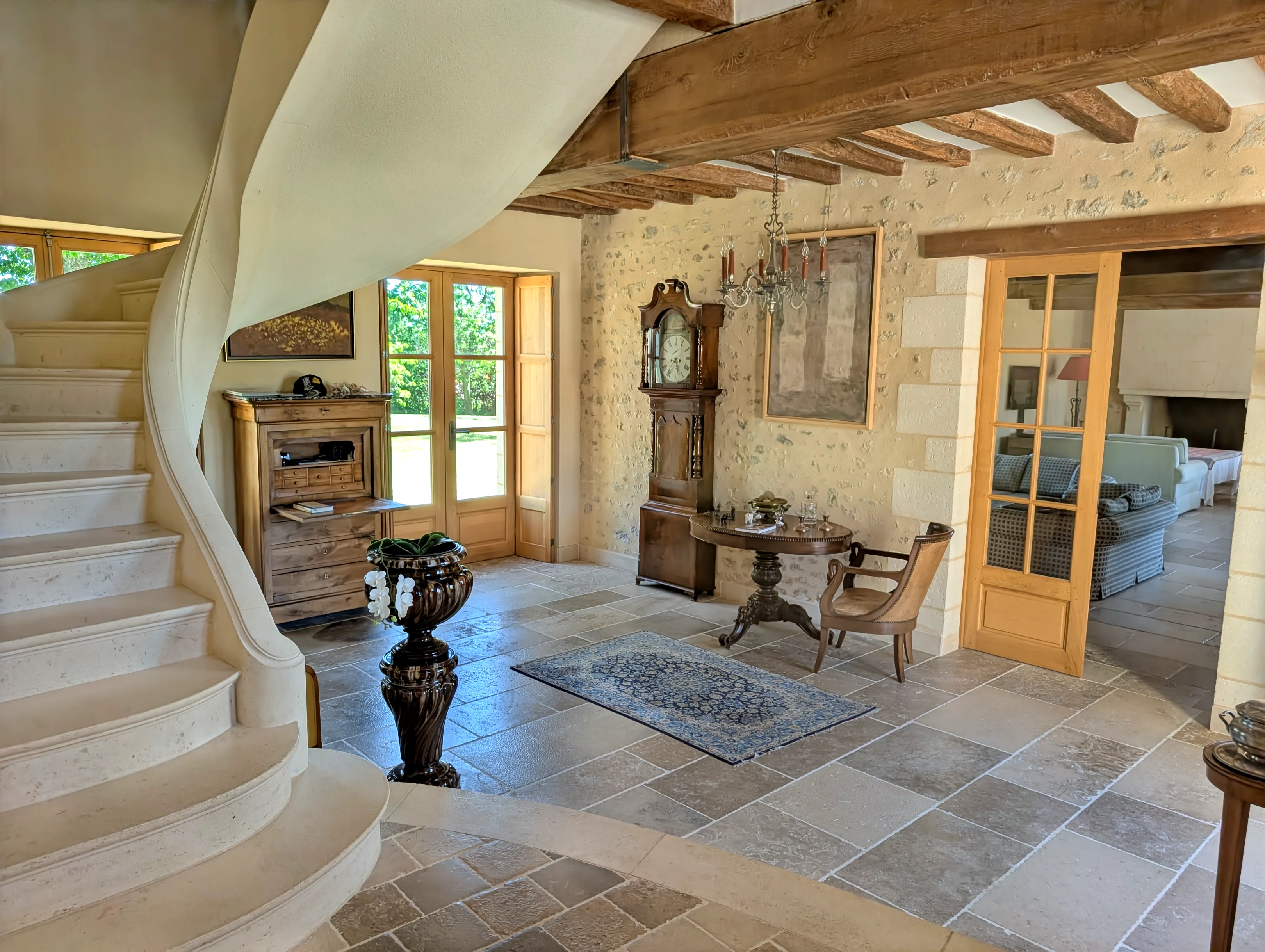 Propriété en France à vendre à Saint-Cyr-la-Rosière, Orne - €1 100 000 - photo 