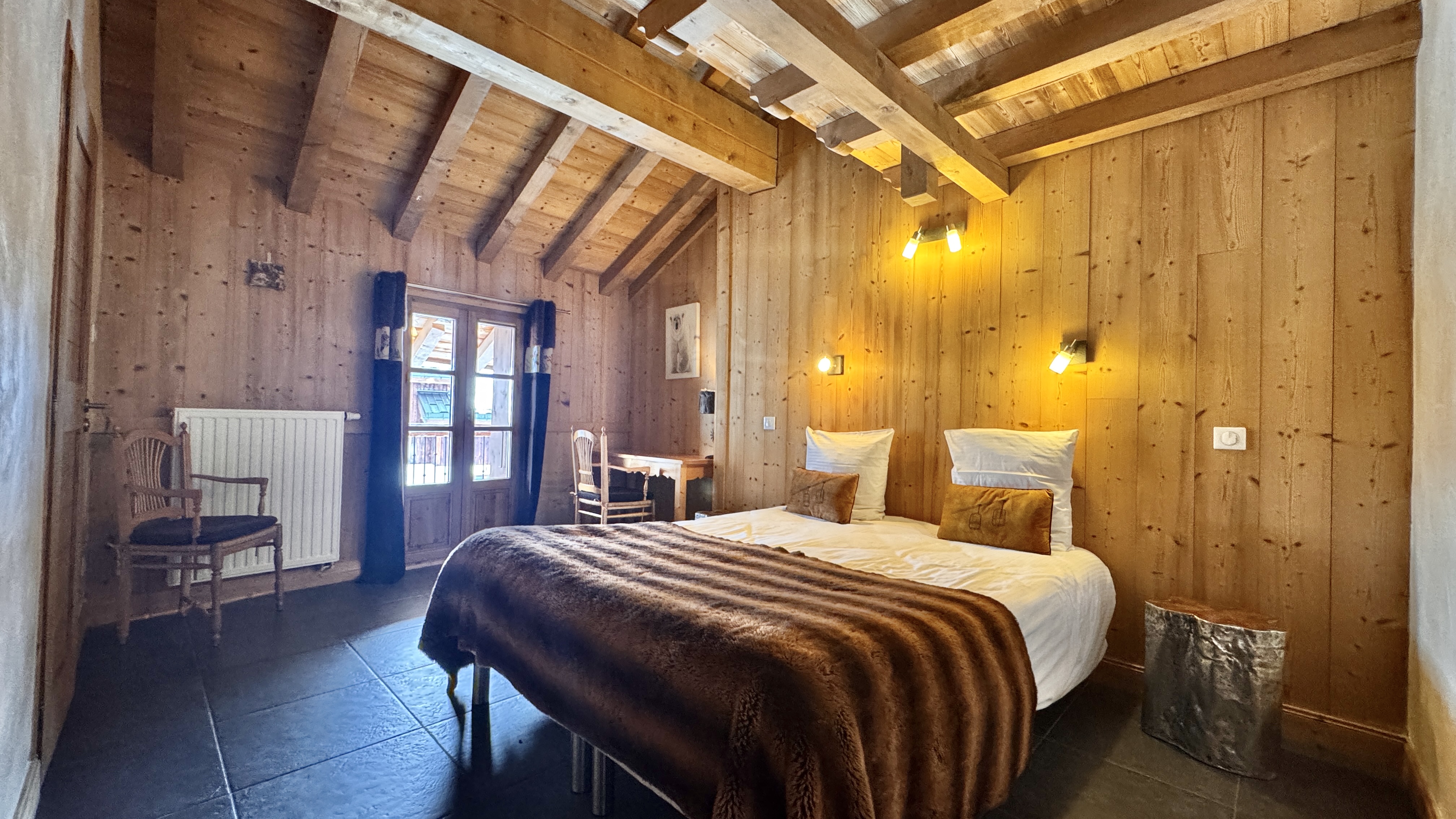 French property for sale in Champagny-en-Vanoise, Savoie - €2,500,000 - photo 