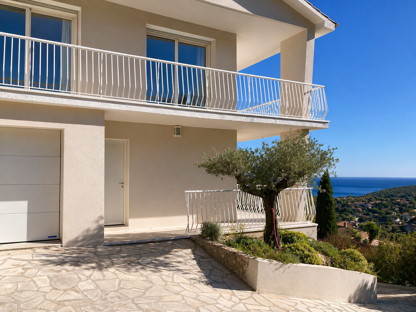 Propriété en France à vendre à Cavalaire-sur-Mer, Var - €1 650 000 - photo 