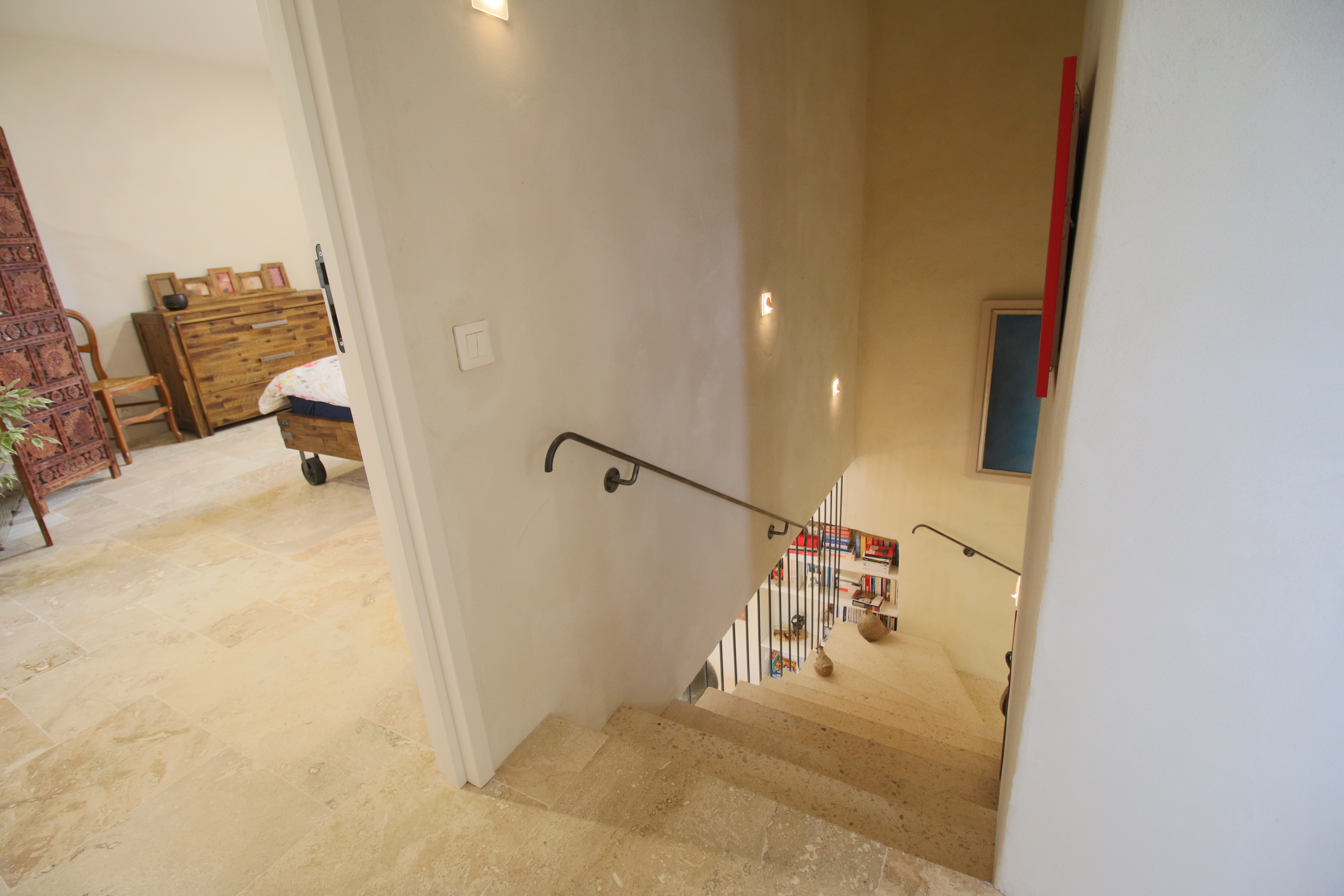 Propriété en France à vendre à Barjac, Gard - €635 000 - photo 