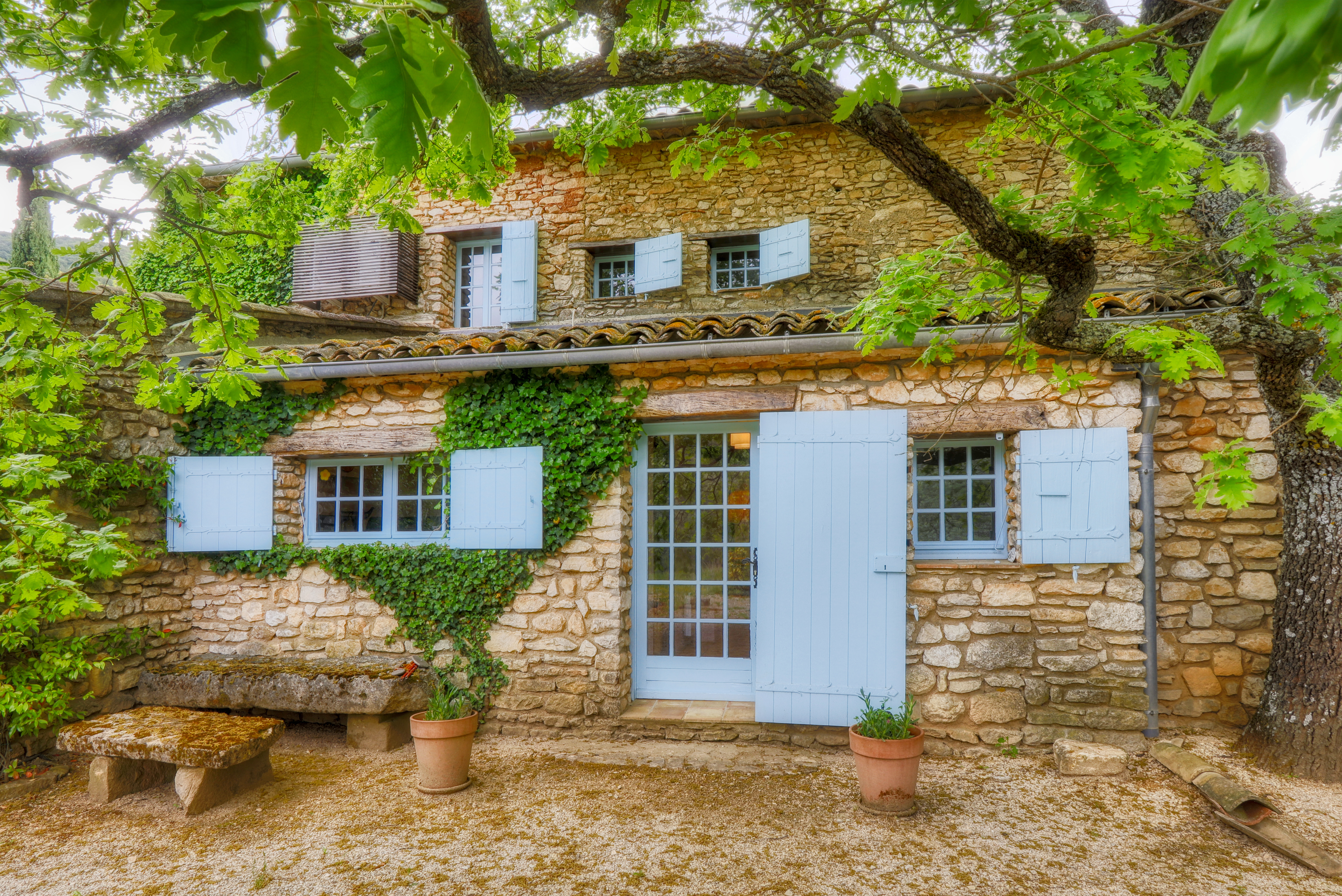 French property for sale in Villars, Vaucluse - €940,000 - photo 