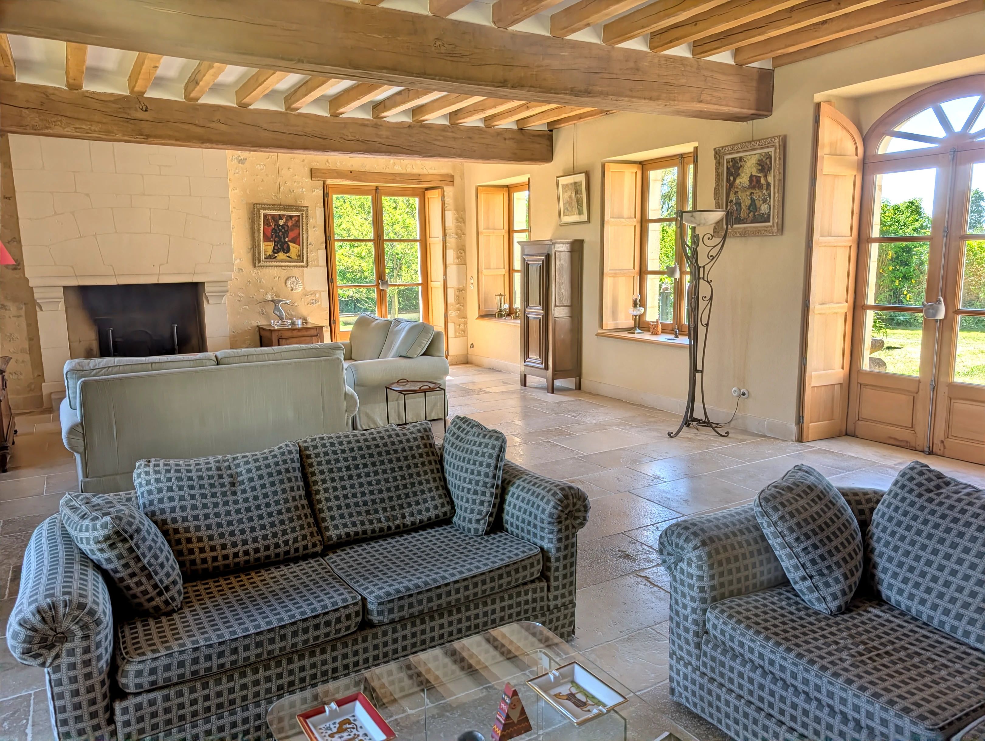 Propriété en France à vendre à Saint-Cyr-la-Rosière, Orne - €1 100 000 - photo 