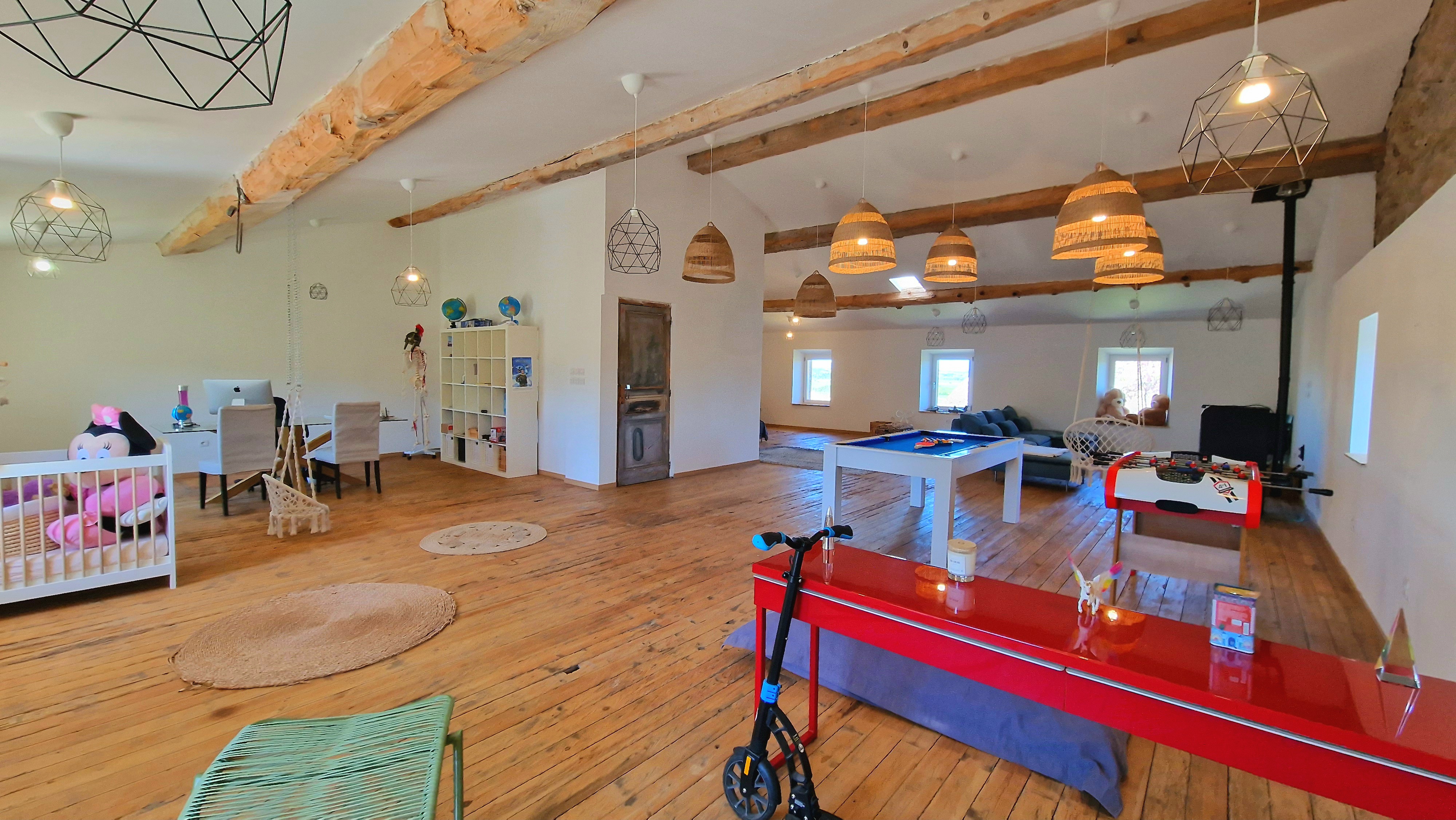 French property for sale in Moux, Aude - €450,000 - photo 