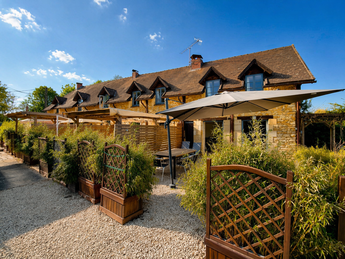 French property for sale in Saint-Aubin-de-Nabirat, Dordogne - €665,000 - photo 