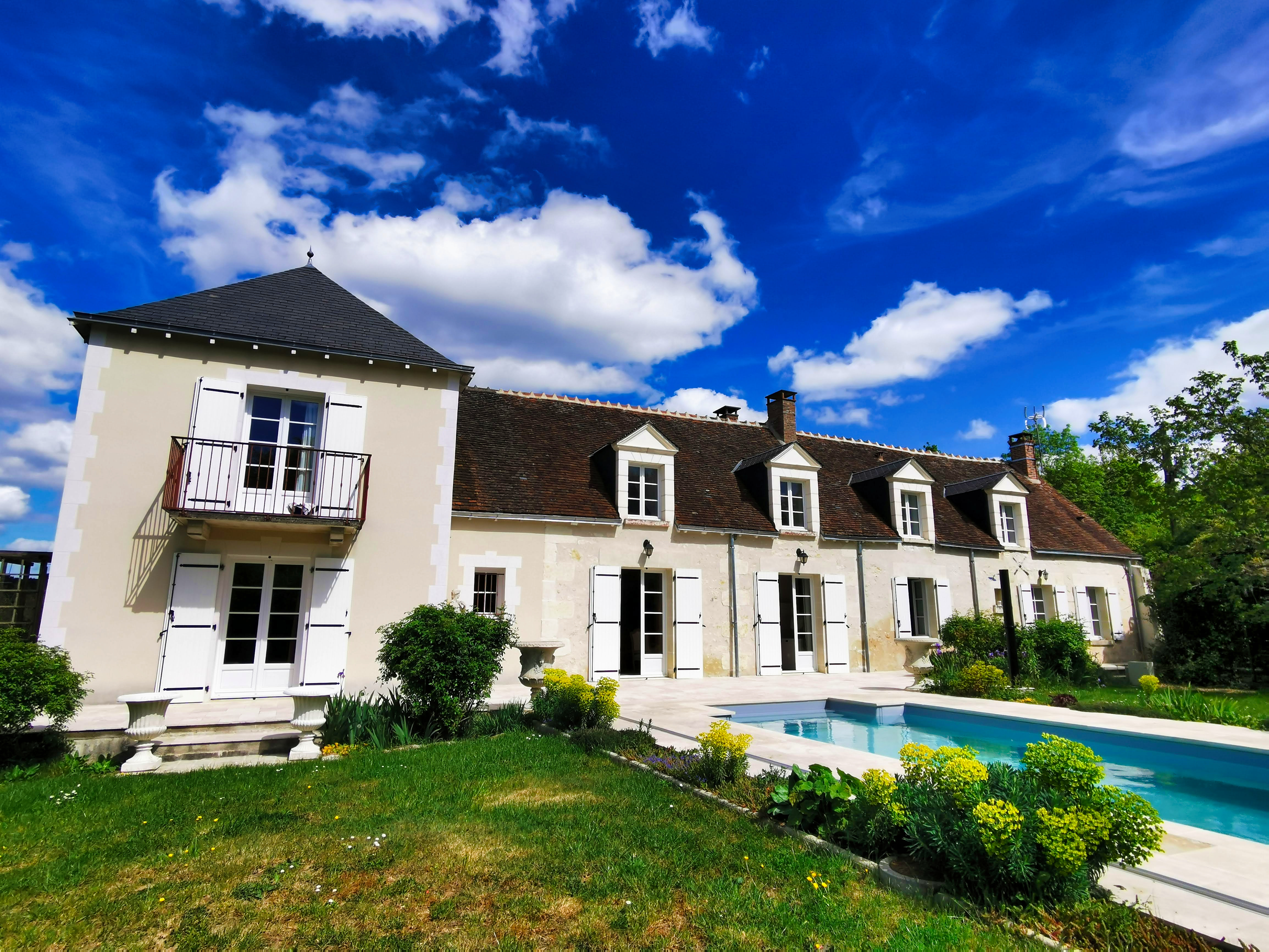 French property for sale in Saint-Aignan, Loir-et-Cher - €540,600 - photo 