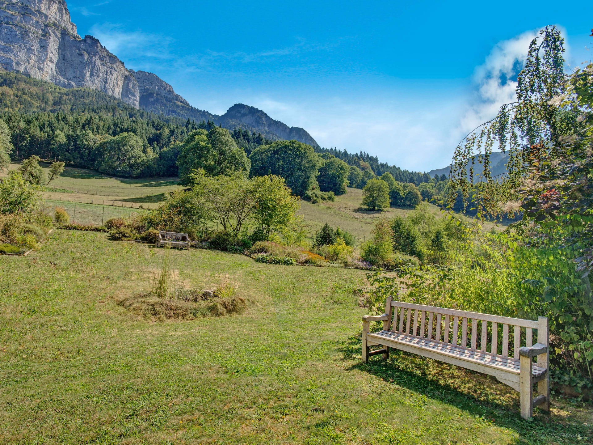 French property for sale in LE PETIT BORNAND LES GLIERES, Haute-Savoie - €1,950,000 - photo 