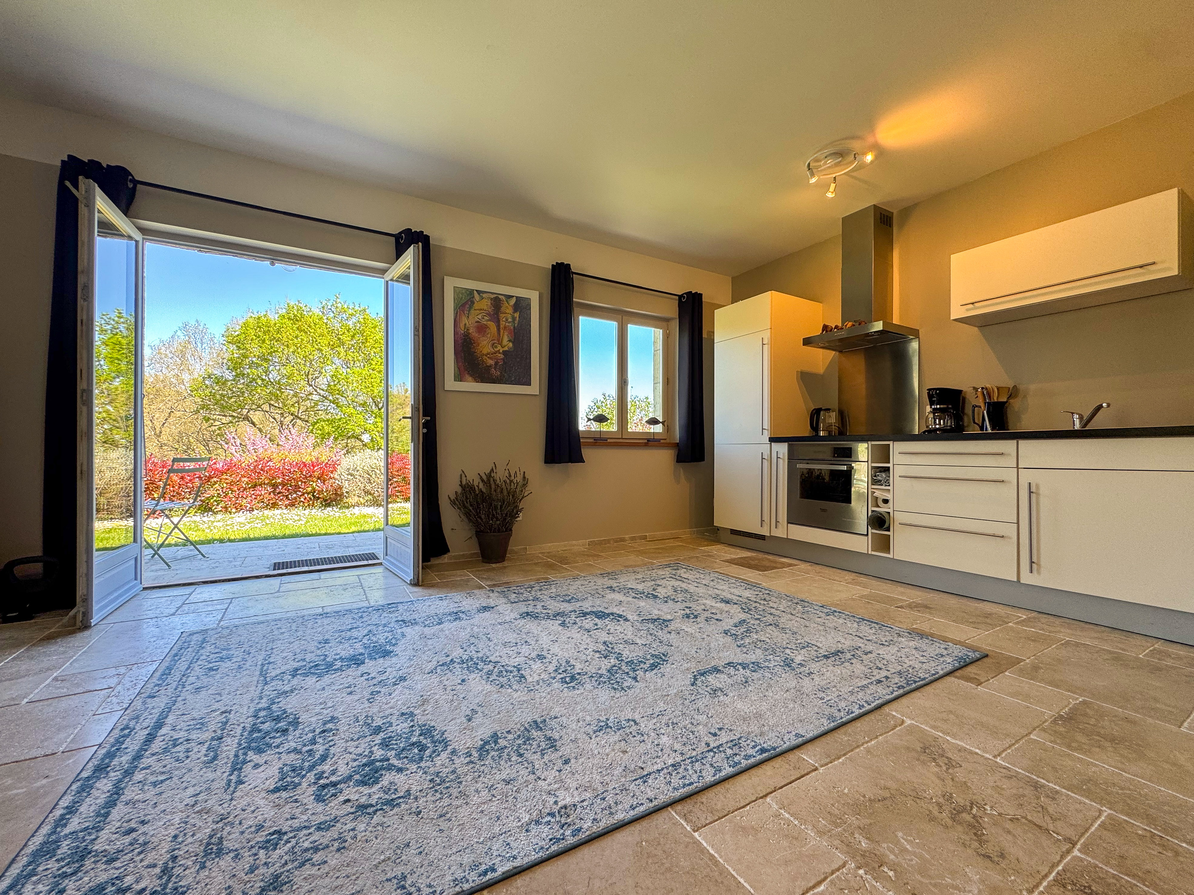 Propriété en France à vendre à Lendou-en-Quercy, Lot - €689 000 - photo 