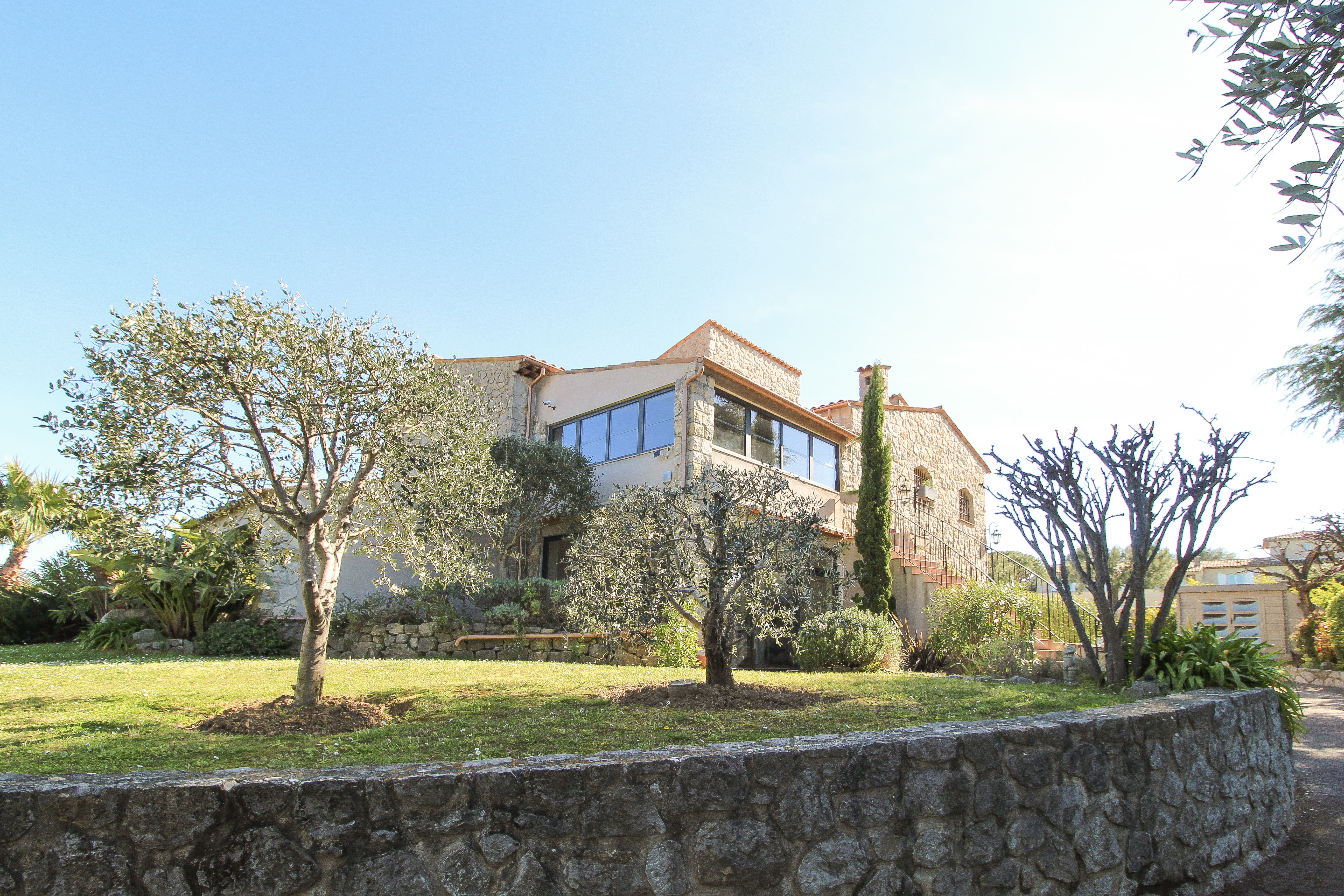 French property for sale in Peymeinade, Alpes-Maritimes - €1,645,000 - photo 