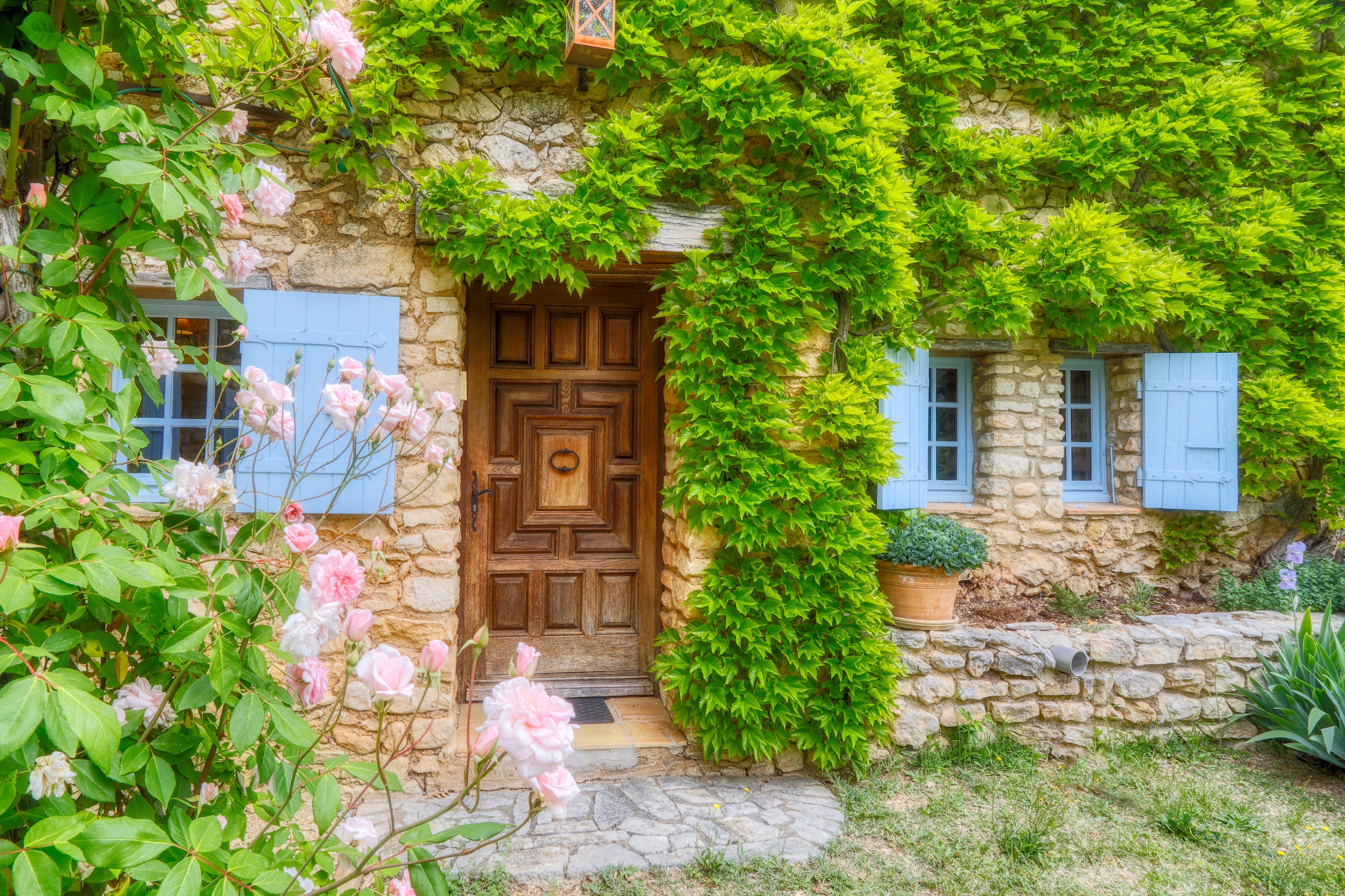 French property for sale in Villars, Vaucluse - €680,000 - photo 