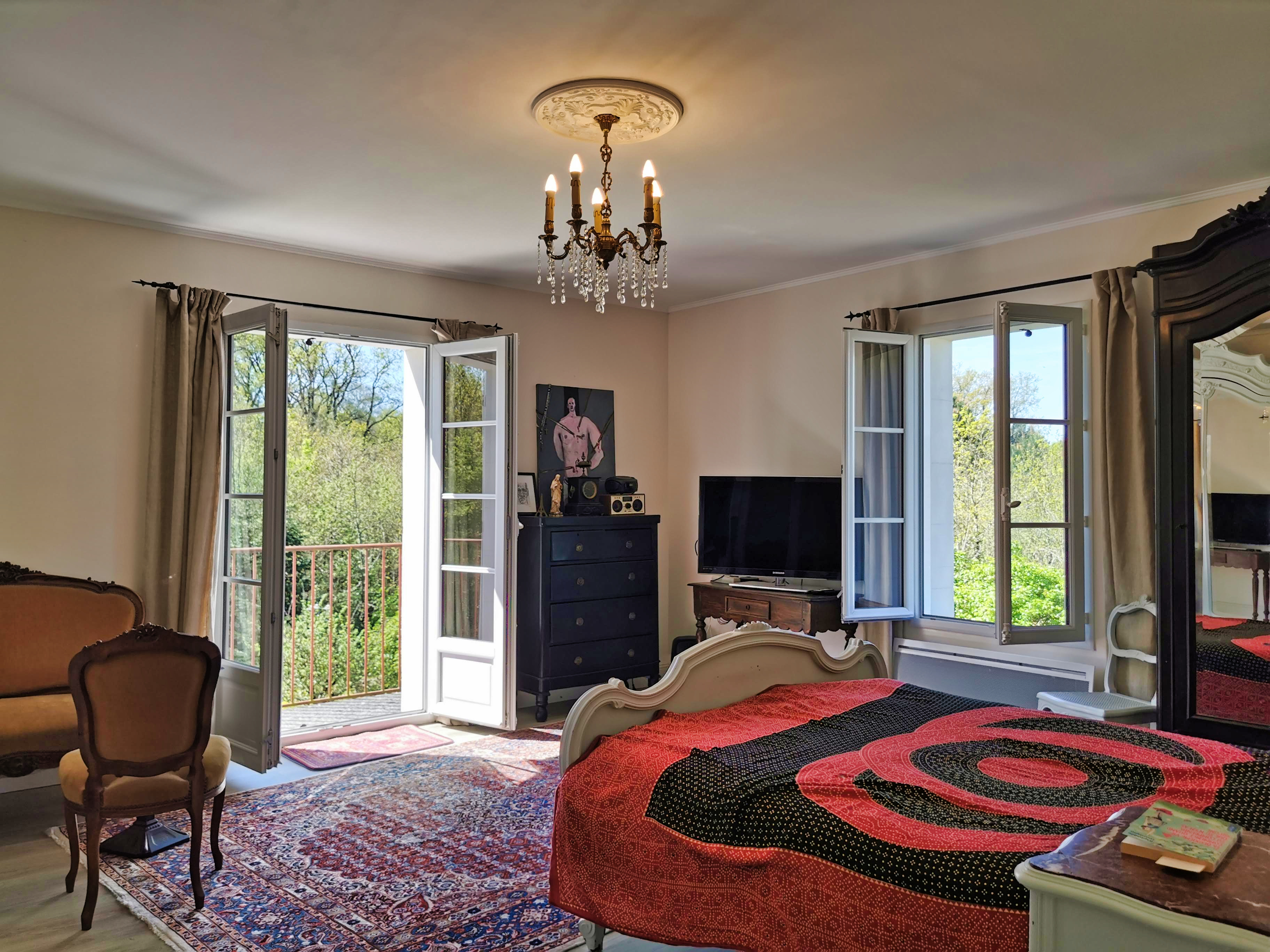 French property for sale in Saint-Aignan, Loir-et-Cher - €540,600 - photo 